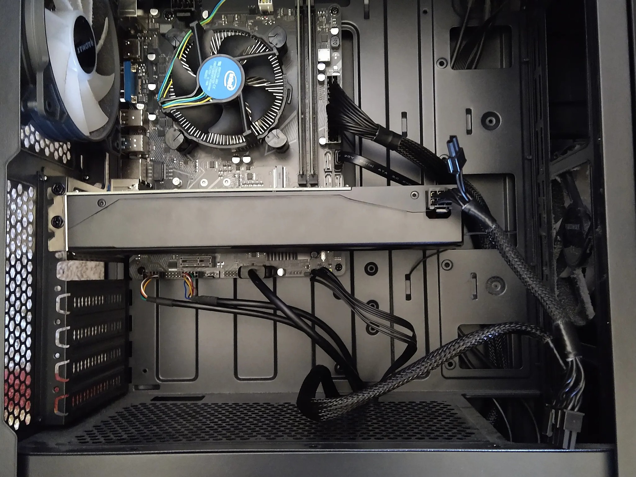 Gaming Desktop PC (intel i5-10400F + GTX 1060 6GB) - 16GB Ram - 476 GB SSD - Windows 10