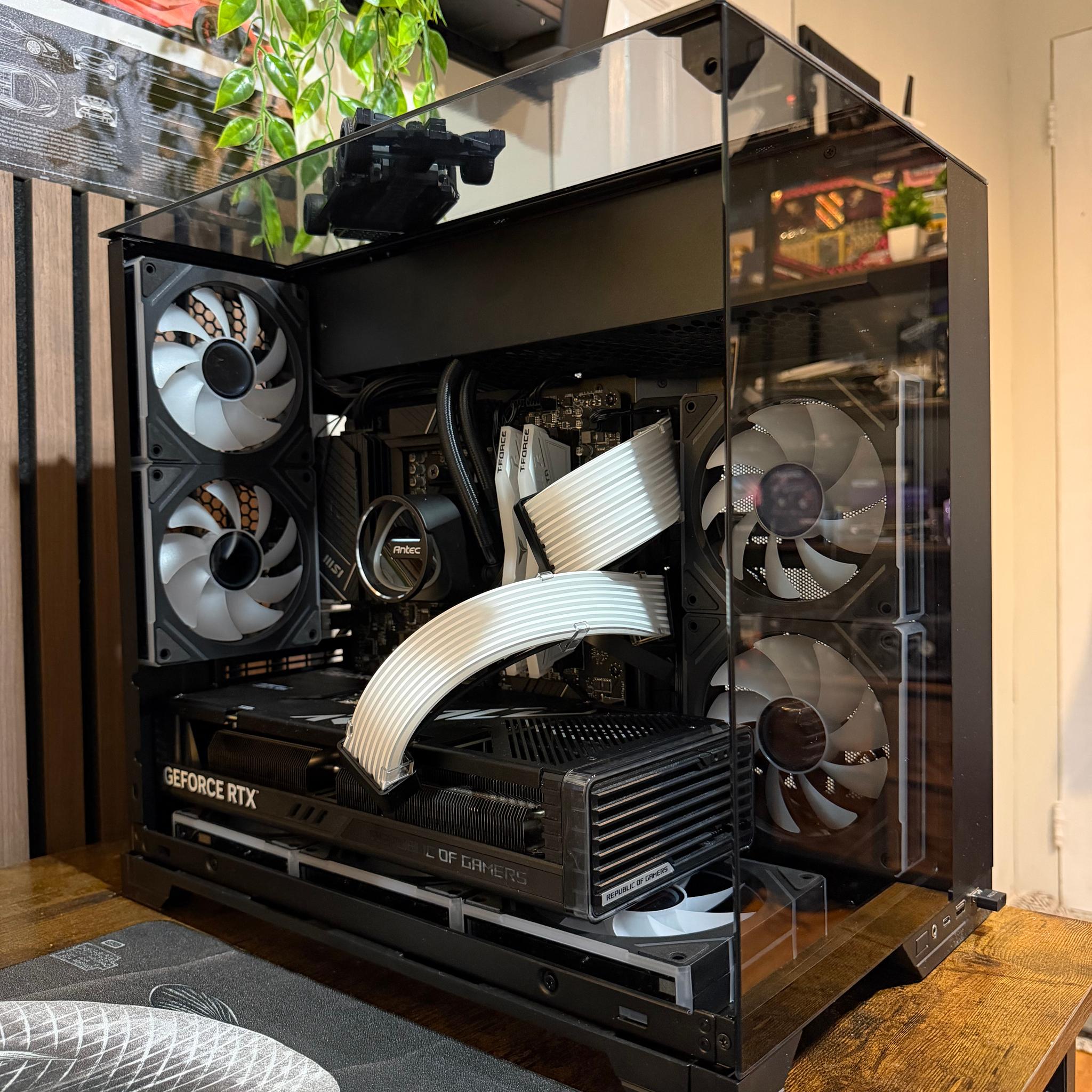 🔥 High-End Gaming PC – RTX 4070 Super | Ryzen 5 9600X | 32GB DDR5 + 1TB NVMe 🔥
