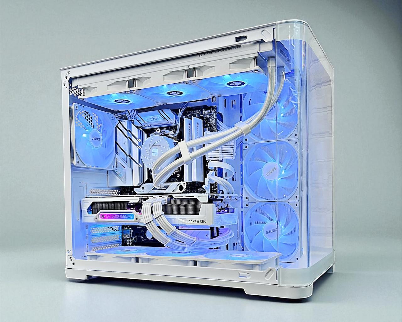 White RX 9070 XT Ryzen 7 7700X 32GB DDR5 2TB M.2 Win 11 Pro Gaming PC