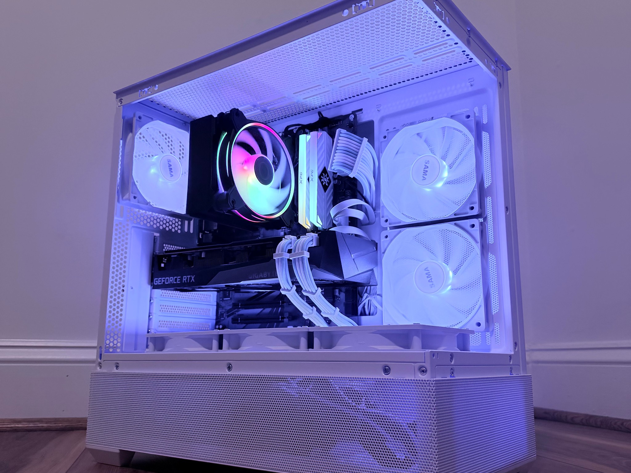 ❄️"Arctic Whisper"❄️| 1080/1440p Gaming | Intel i7 12700K | RTX 3070 | 32GB RAM | 512GB Storage