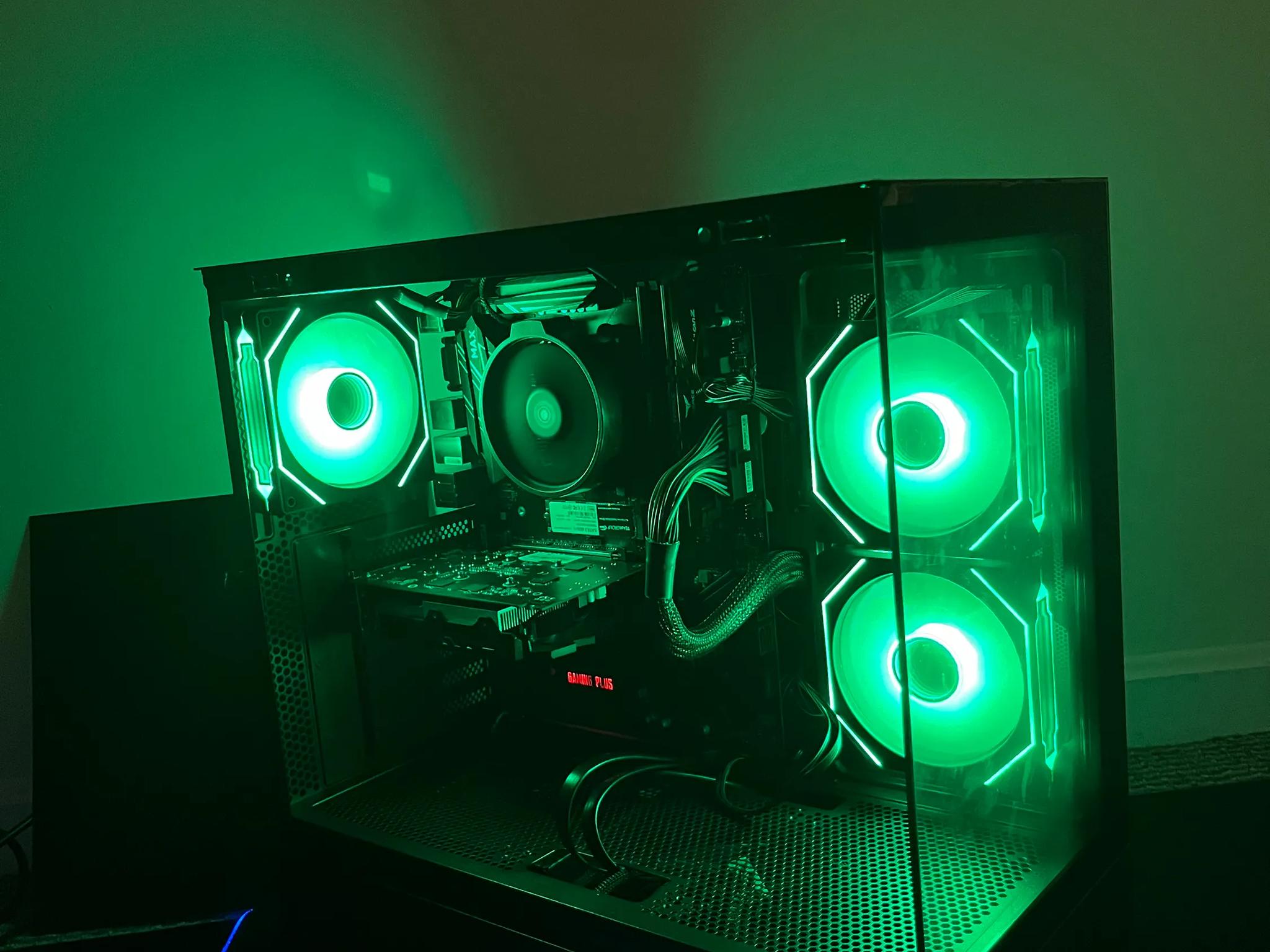 CUSTOM GAMING PC (Fortnite ready!) AMD 3600x 4.2 GHz AMD RX550 1080p High/Medium.