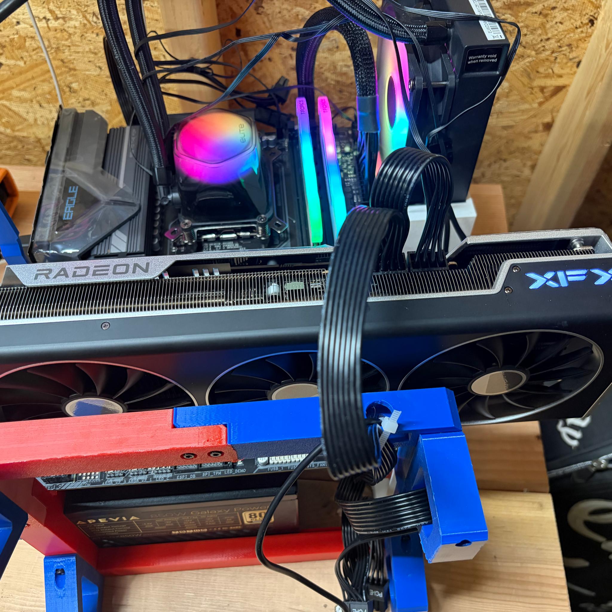 XFX Speedster MERC 319 Black Radeon RX 7800 XT