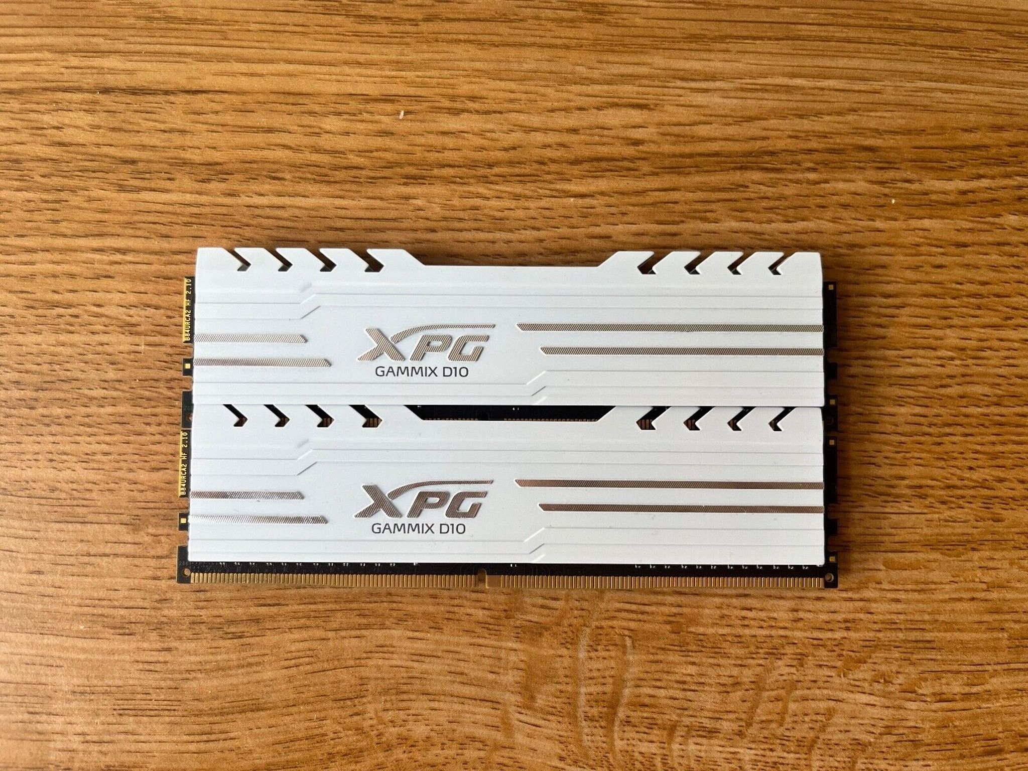 XPG 16GB (2x8GB) DDR4 3000MHz Desktop Memory