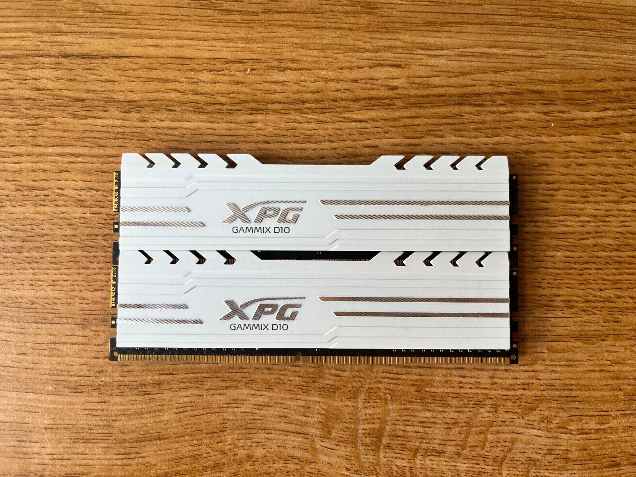 XPG 16GB (2x8GB) DDR4 3000MHz Desktop Memory