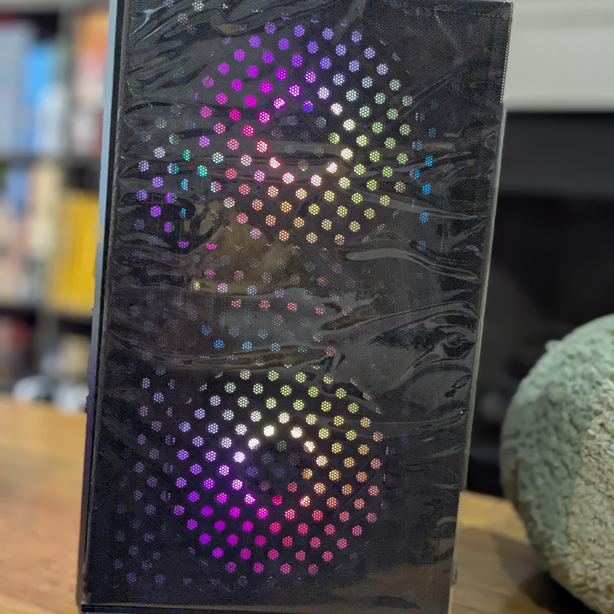 Workstation Gamer | 8 Core Xeon (same as i7), 32GB RAM, 8GB AMD W5700, 480GB SSD, Win11
