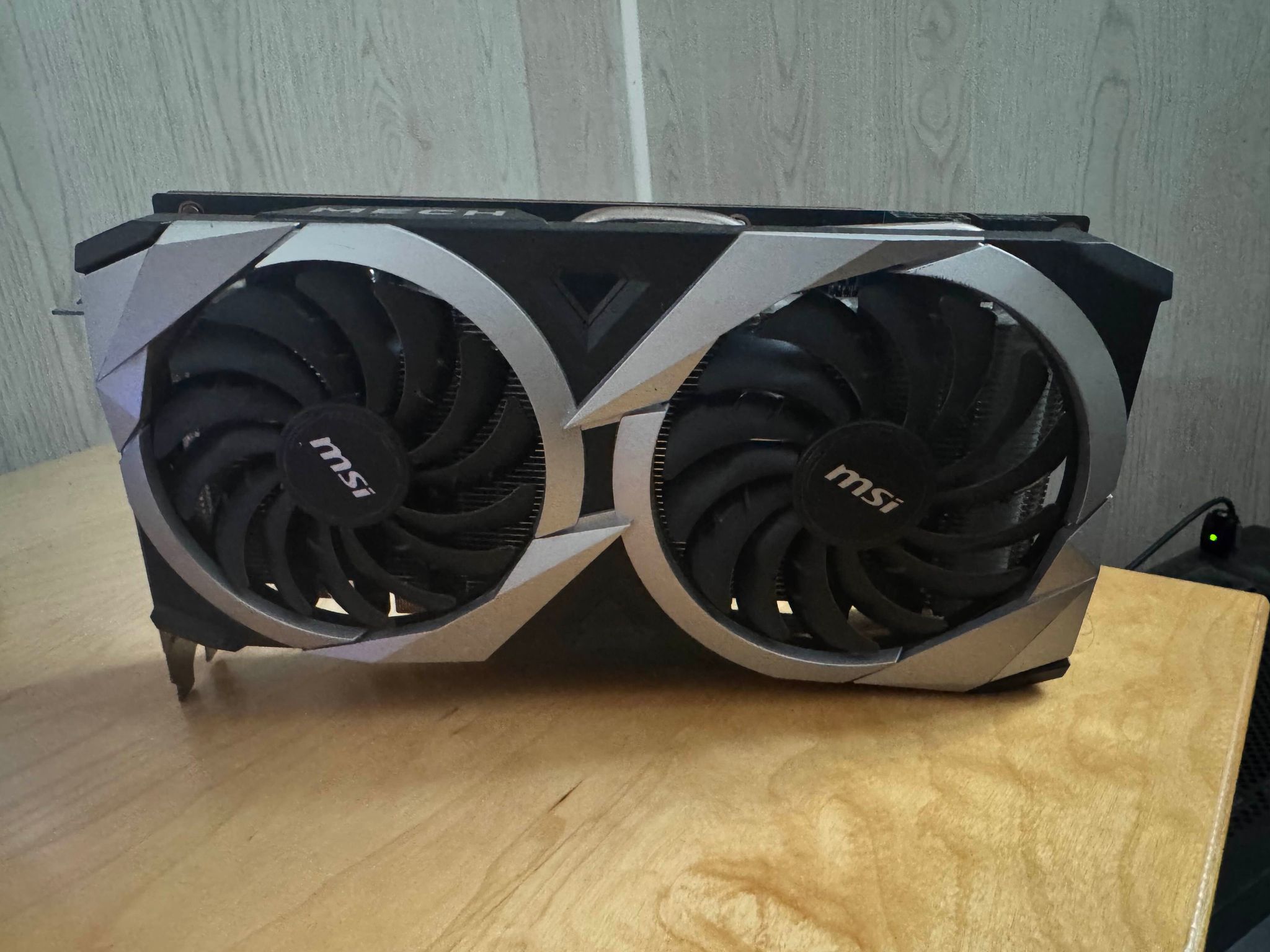 MSI Radeon RX 6700 XT 12G