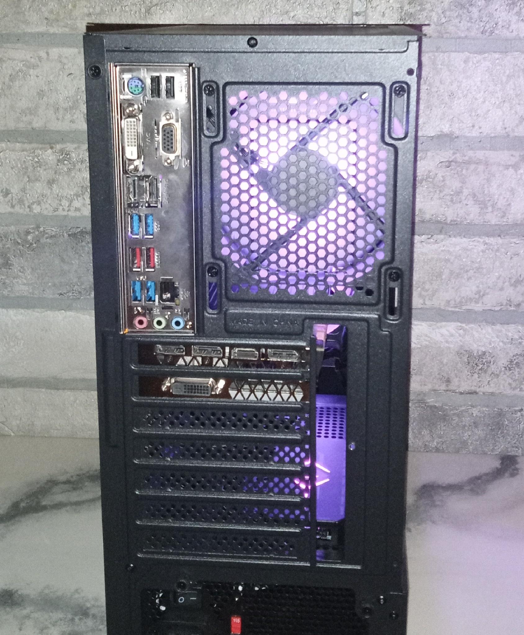 Gaming Pc/Ryzen 5 1600/Gtx 1080/512 SSD/16GB DDR 4/600W PSU/WIN11 PRO/WIFI