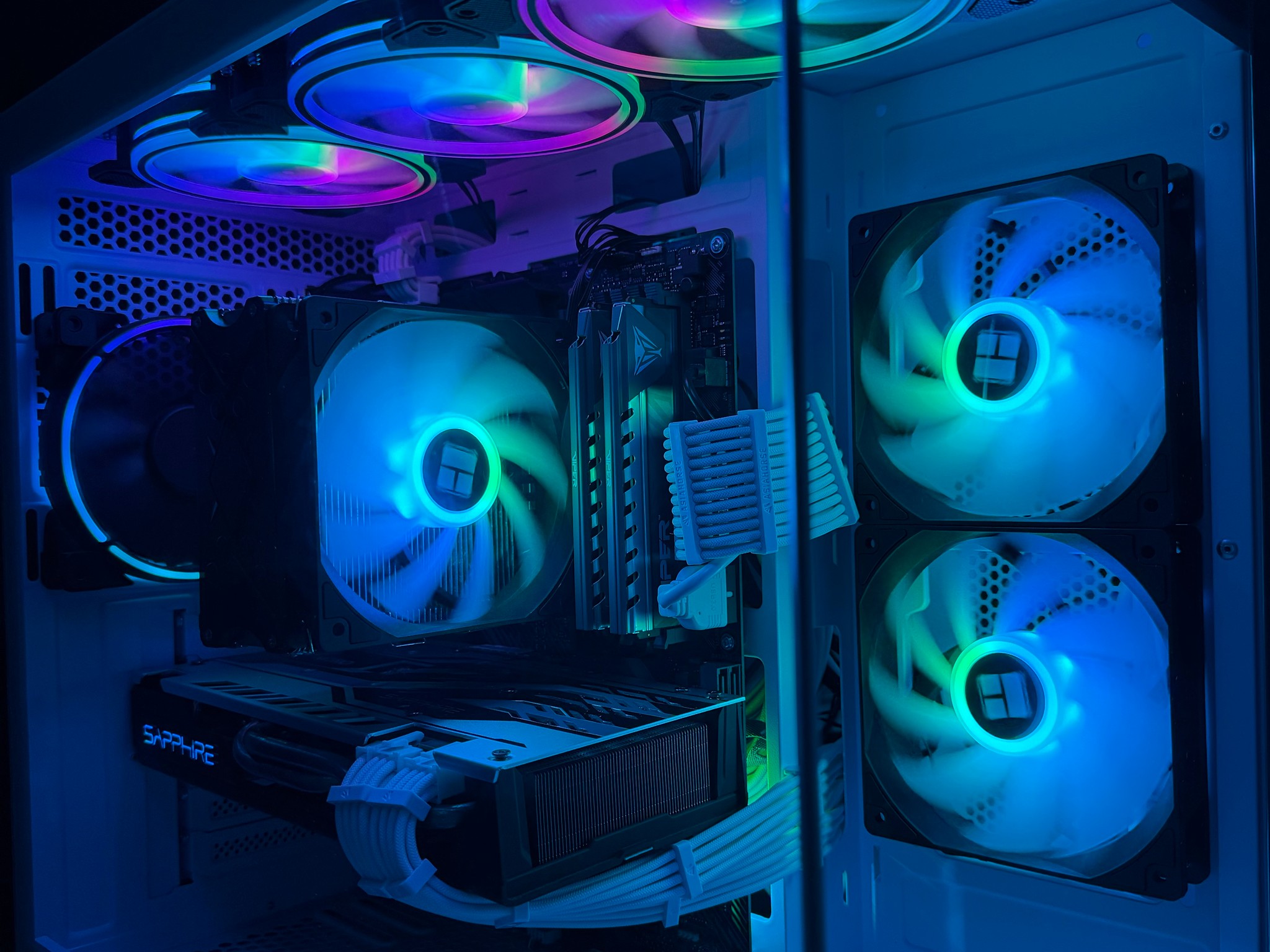 Gaming PC – Ryzen 7 | Sapphire Nitro 8GB GPU | 32GB RAM | Samsung 970 500GB NVMe SSD