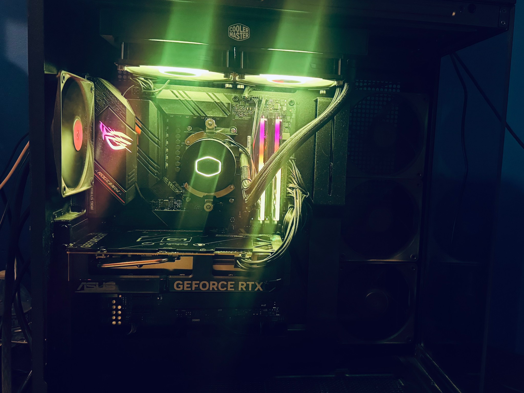 Gaming PC Used RYZEN 9 5900X/ NVIDIA GeForce RTX 4070 Also open to offers