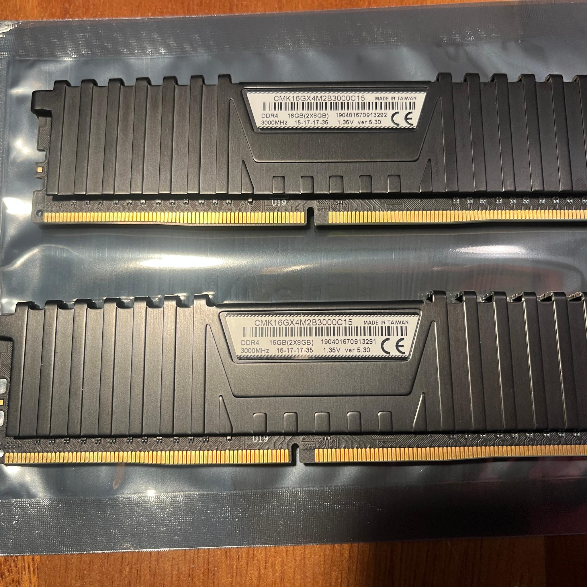 Vengeance LPX 16GB (2x8GB) DDR4-3000 PC4-24000 DIMM CMK16GX4M2B3000C15 VER 5.30