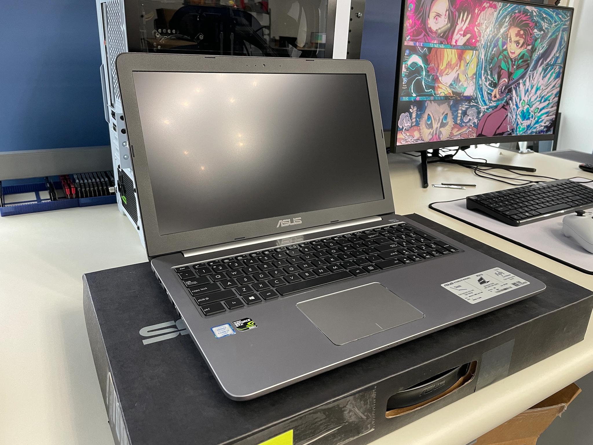 ASUS K501U Gaming Laptop - Core I7 NVIDIA GTX 950m Graphics