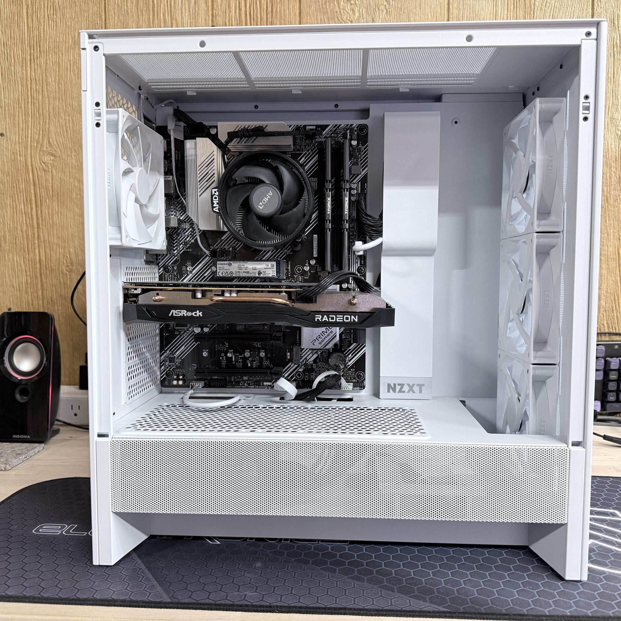 AMD Ryzen 3700X, 16GB, 1TB, Radeon RX 6600 XT 8GB - Beautiful Custom Built Gaming PC, Ready to go!