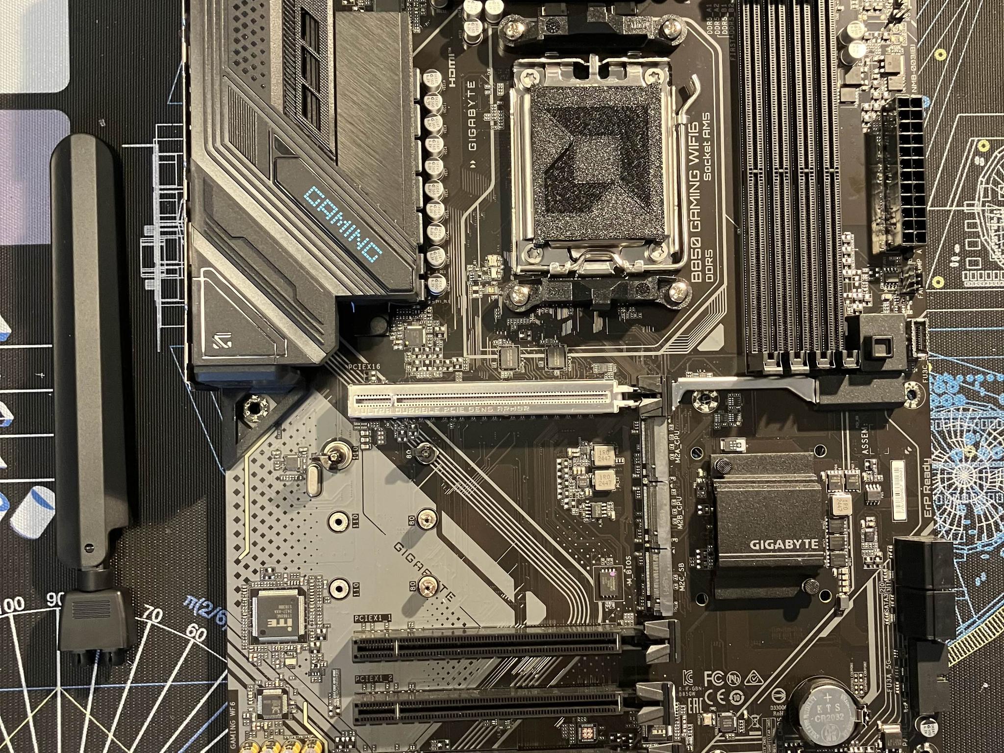 9800X3D + 64GB 6000MHz DDR5 + B850 ATX Mobo