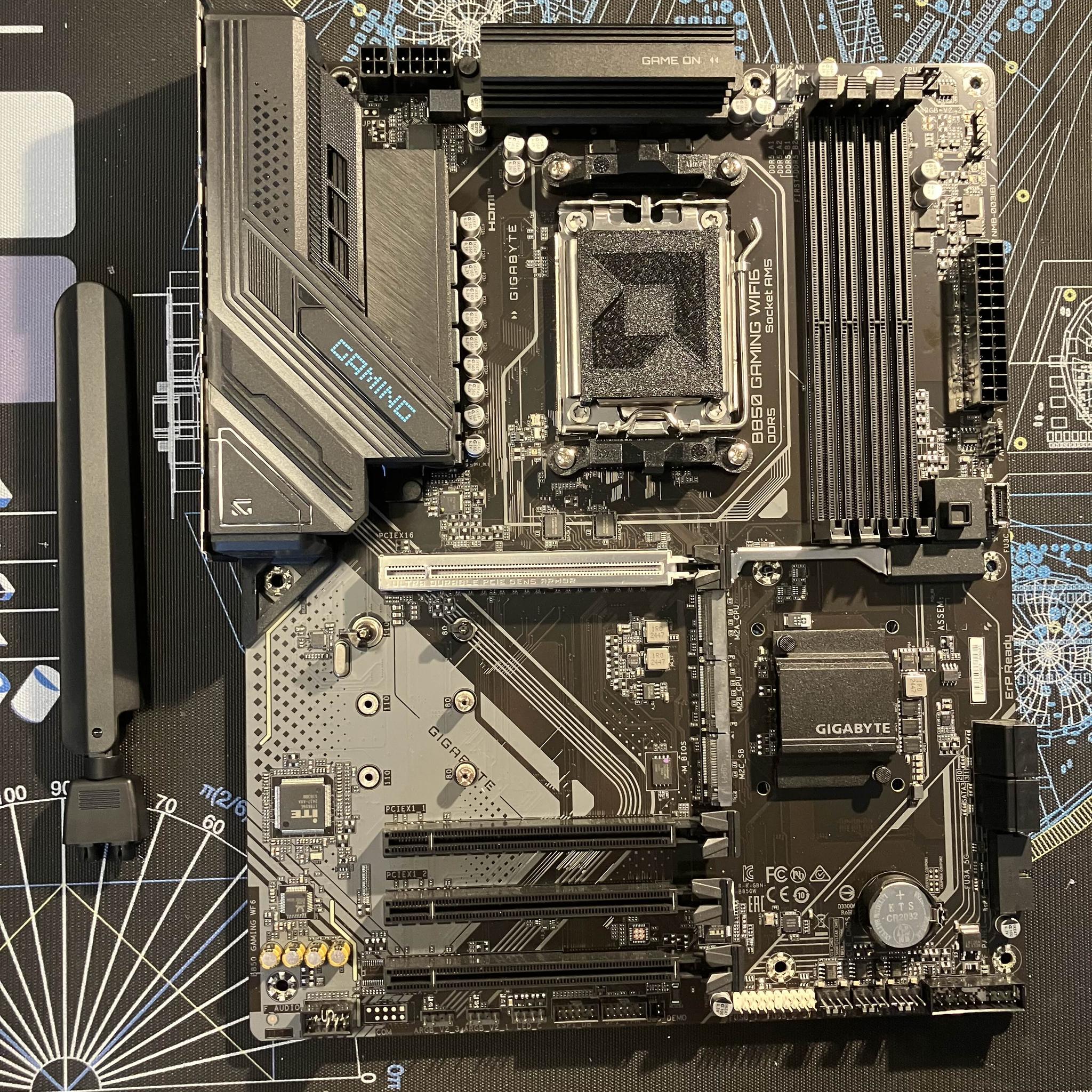 9800X3D + 64GB 6000MHz DDR5 + B850 ATX Mobo