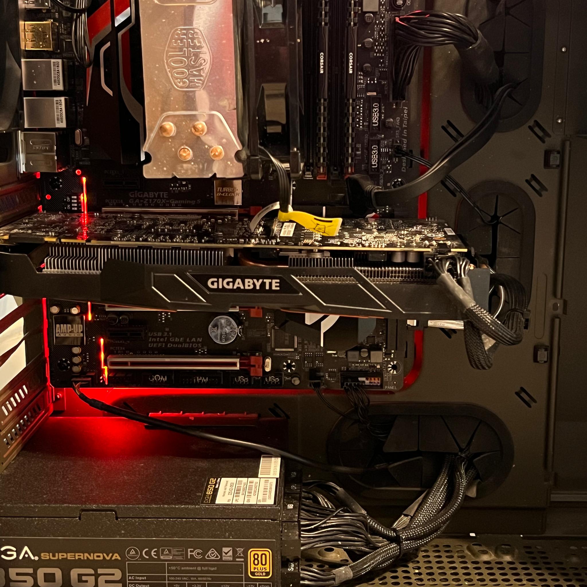 GIGABYTE GTX 1070 8 GB WINDFORCE in mint condition