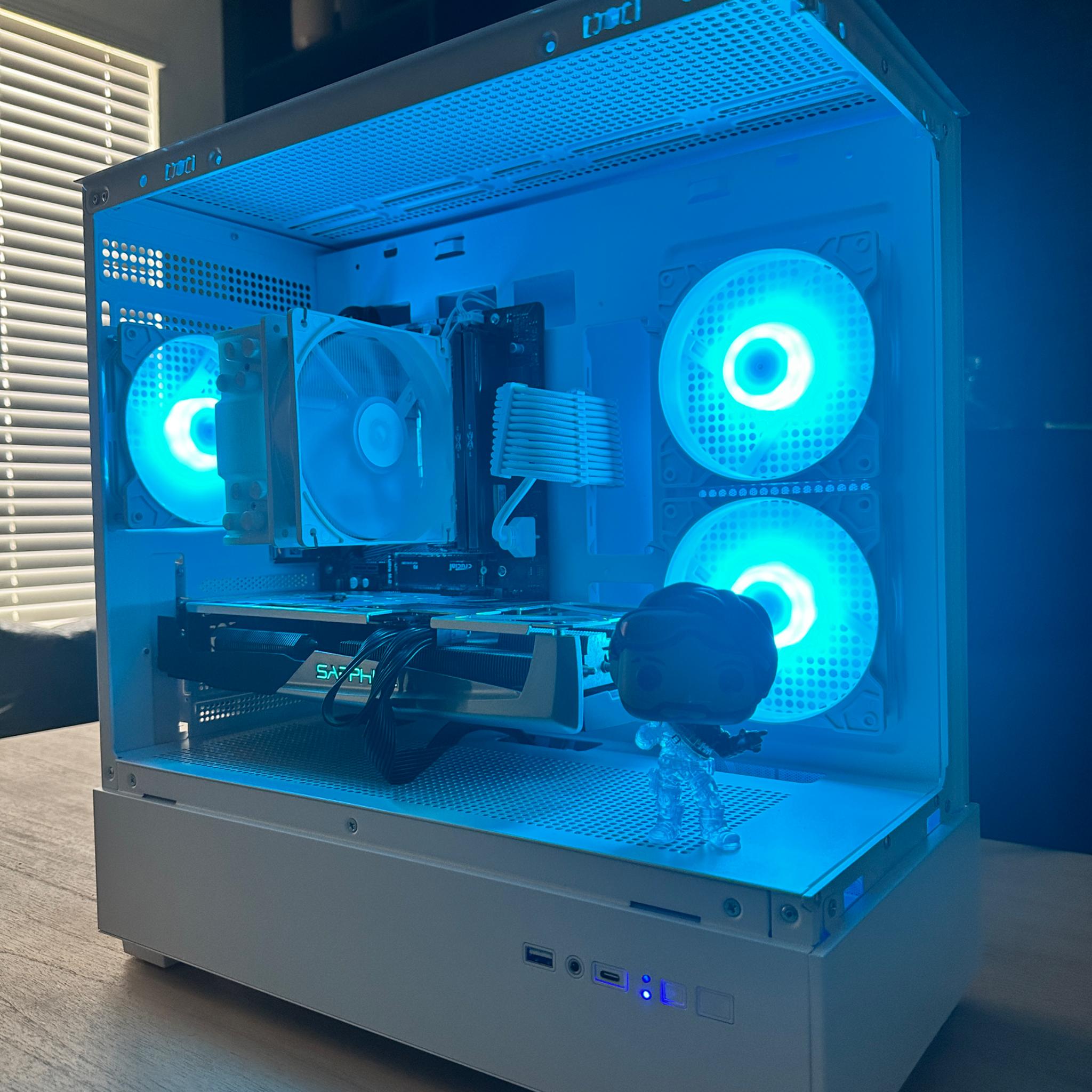 BUDGET KING | RX 5700XT | RYZEN 5 4500 | FREE CORSAIR MOUSEPAD |