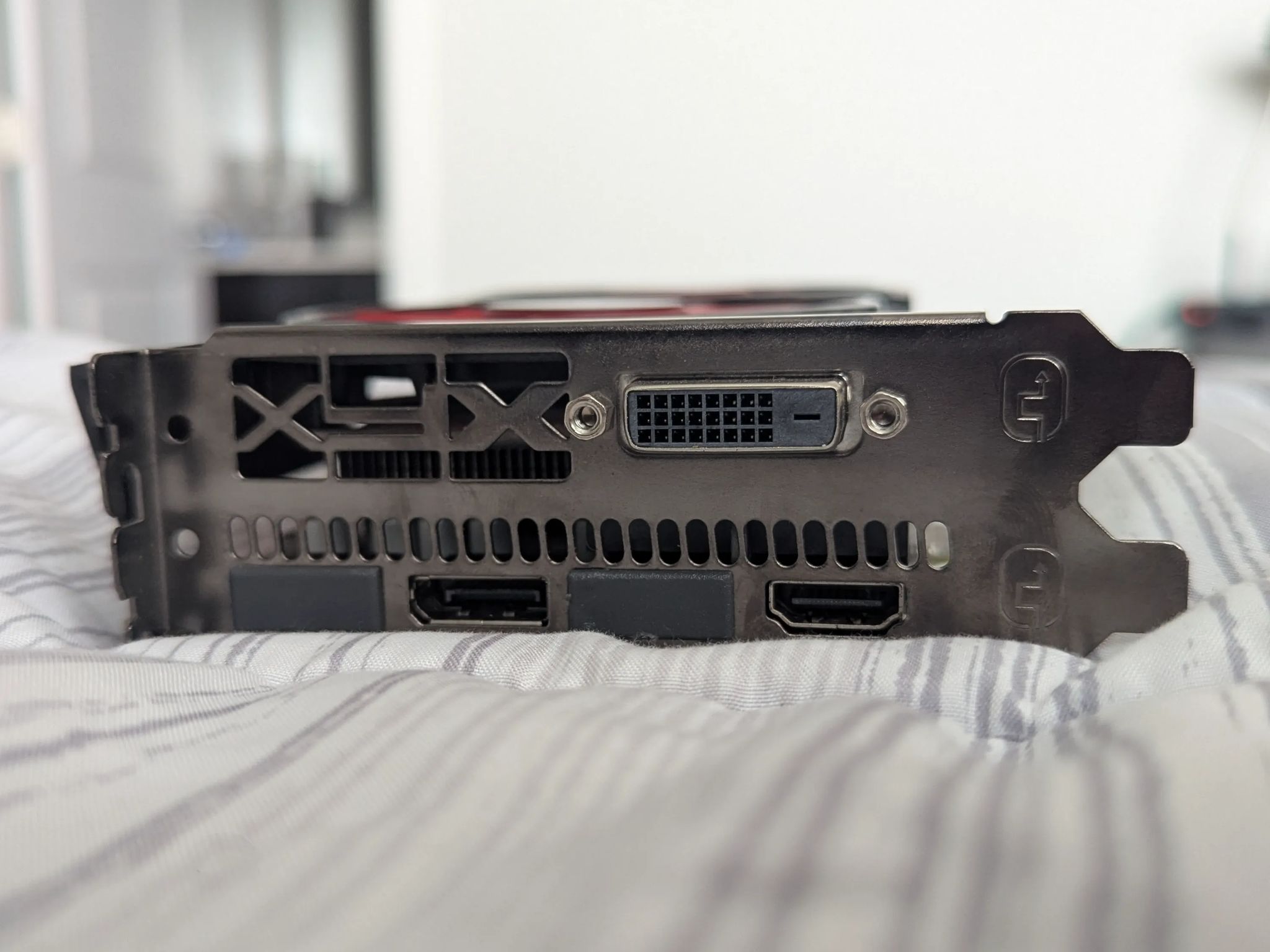 Radeon RX 570 8GB