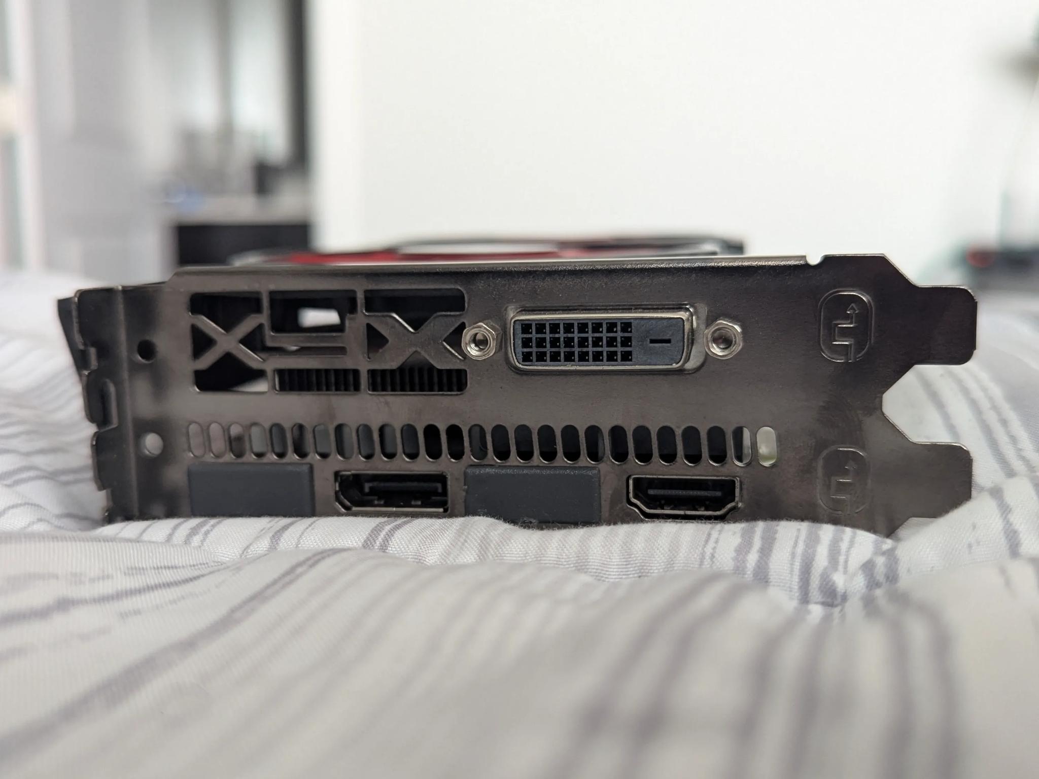 Radeon RX 570 8GB