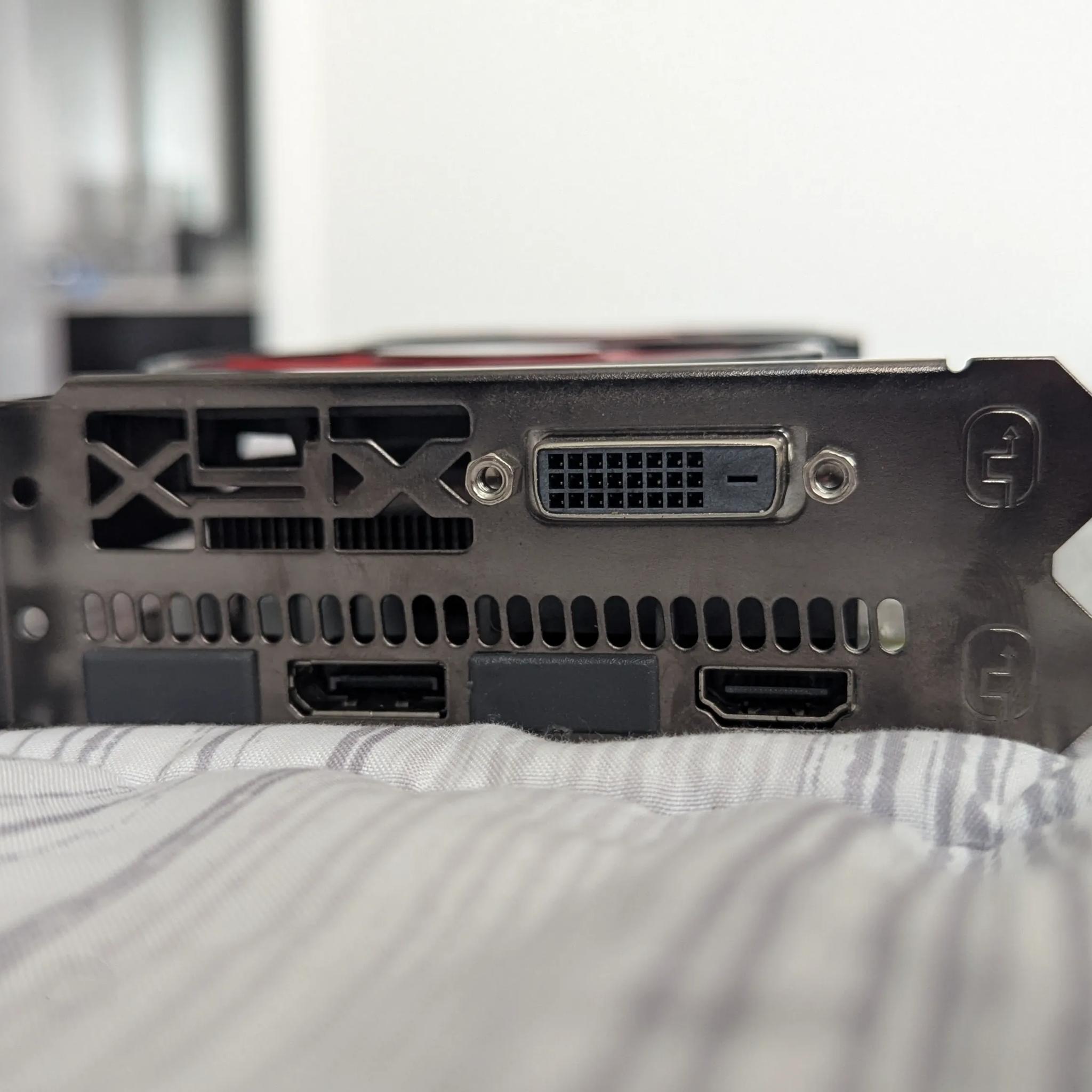 Radeon RX 570 8GB