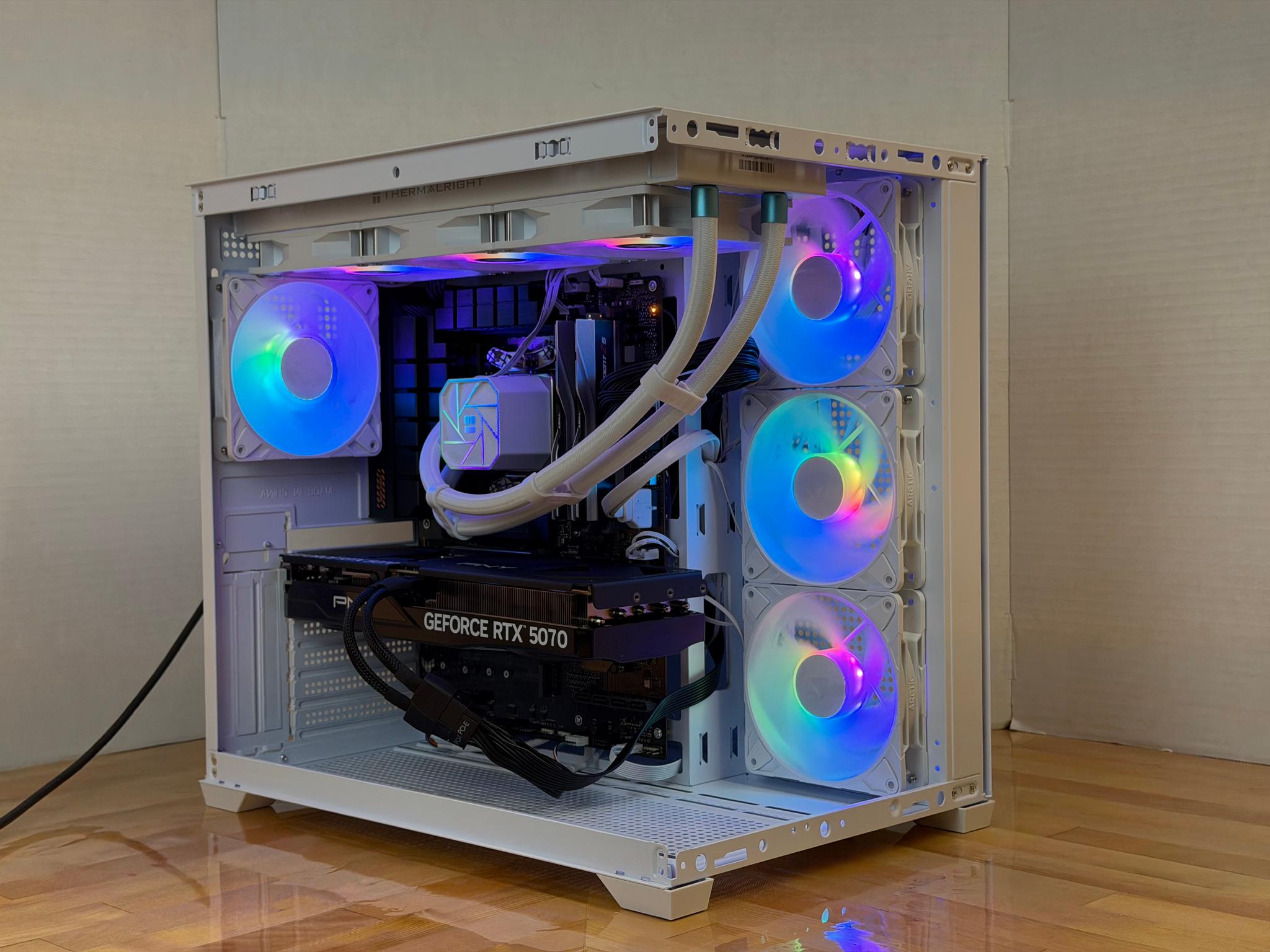 High-End Gaming PC – Ryzen 7 7800X3D + RTX 5070