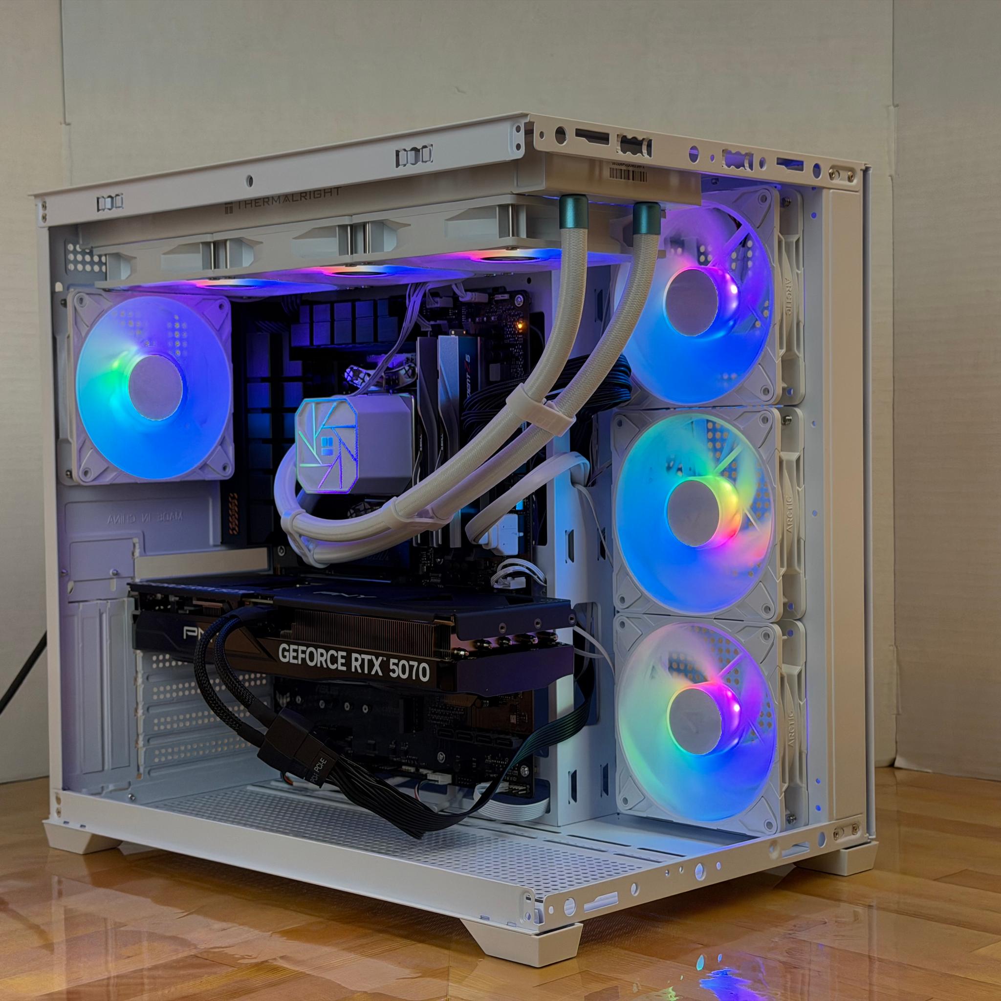 High-End Gaming PC – Ryzen 7 7800X3D + RTX 5070