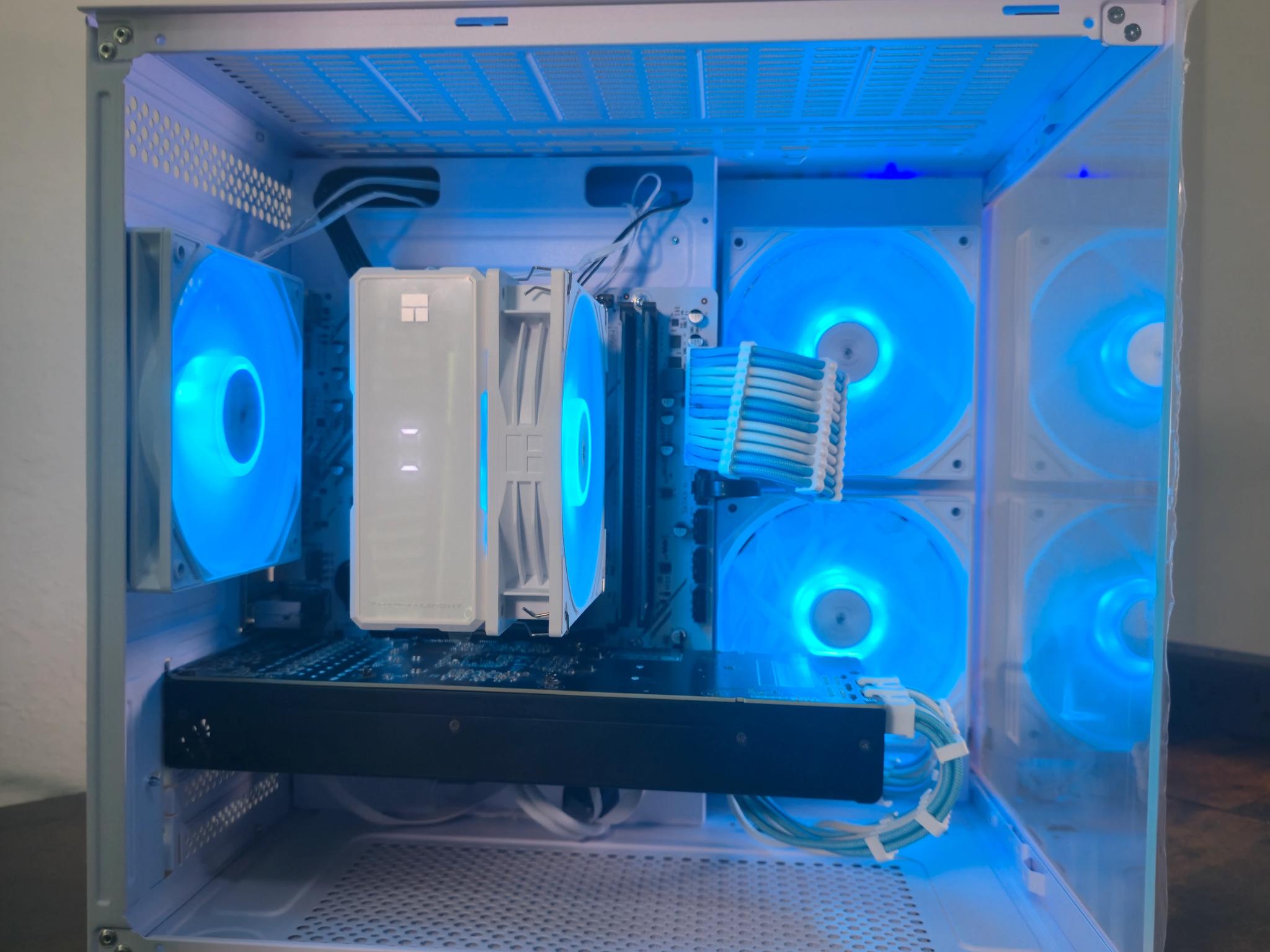 🧊Frostbyte Mini🧊 Ryzen 5 5500 | 16gb ddr4 | RTX 3070 8GB Gaming PC