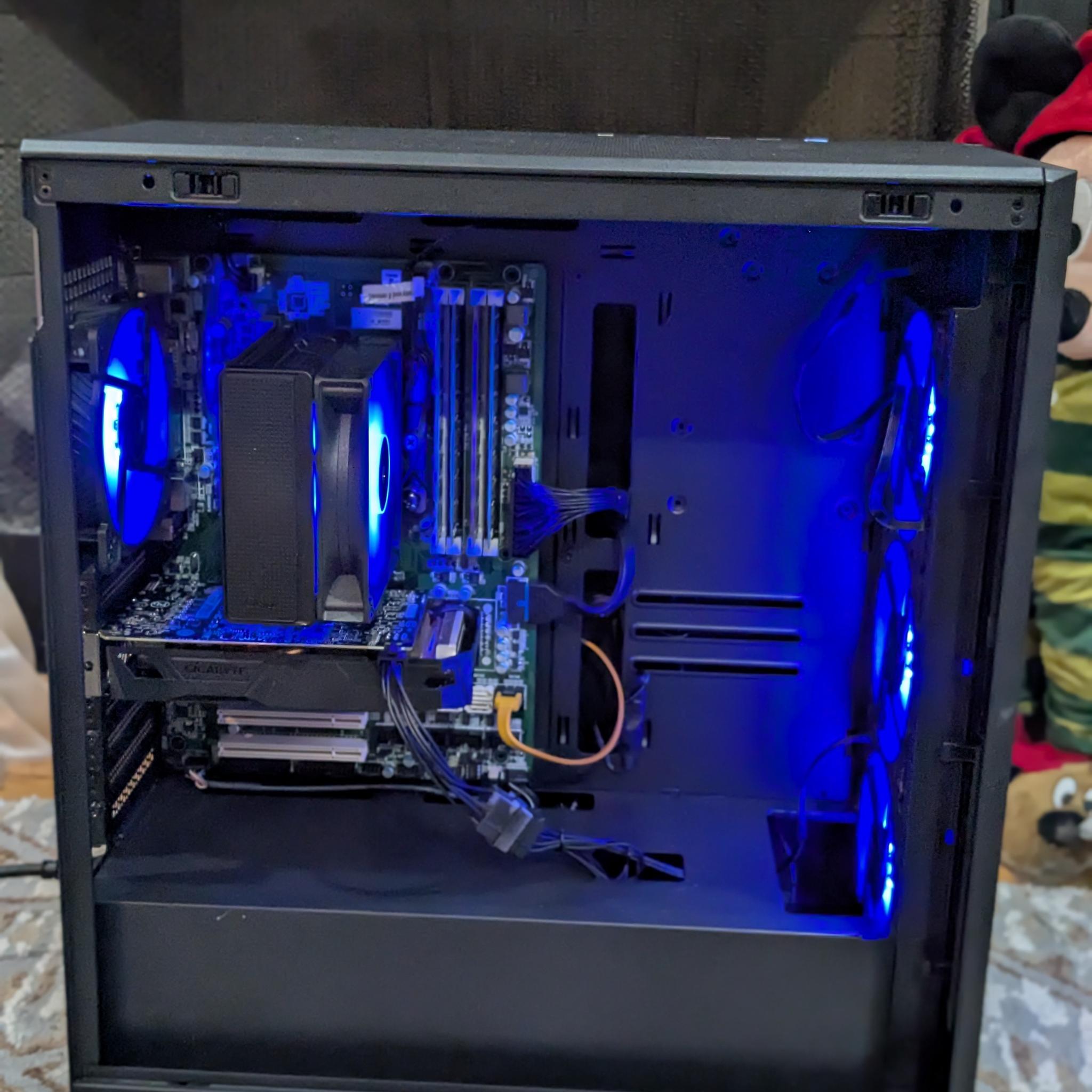 80 FPS Fortnite  | 180 Day Warranty | i5-4590, 16GB RAM, RX 560 2GB, 480GB SSD, Win10 or Linux