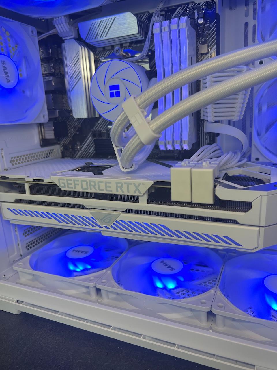 Liquid Cooled Ryzen 7 5800X ROG Strix RTX 3070 32GB RAM 1 TB WIFI5 Win 11