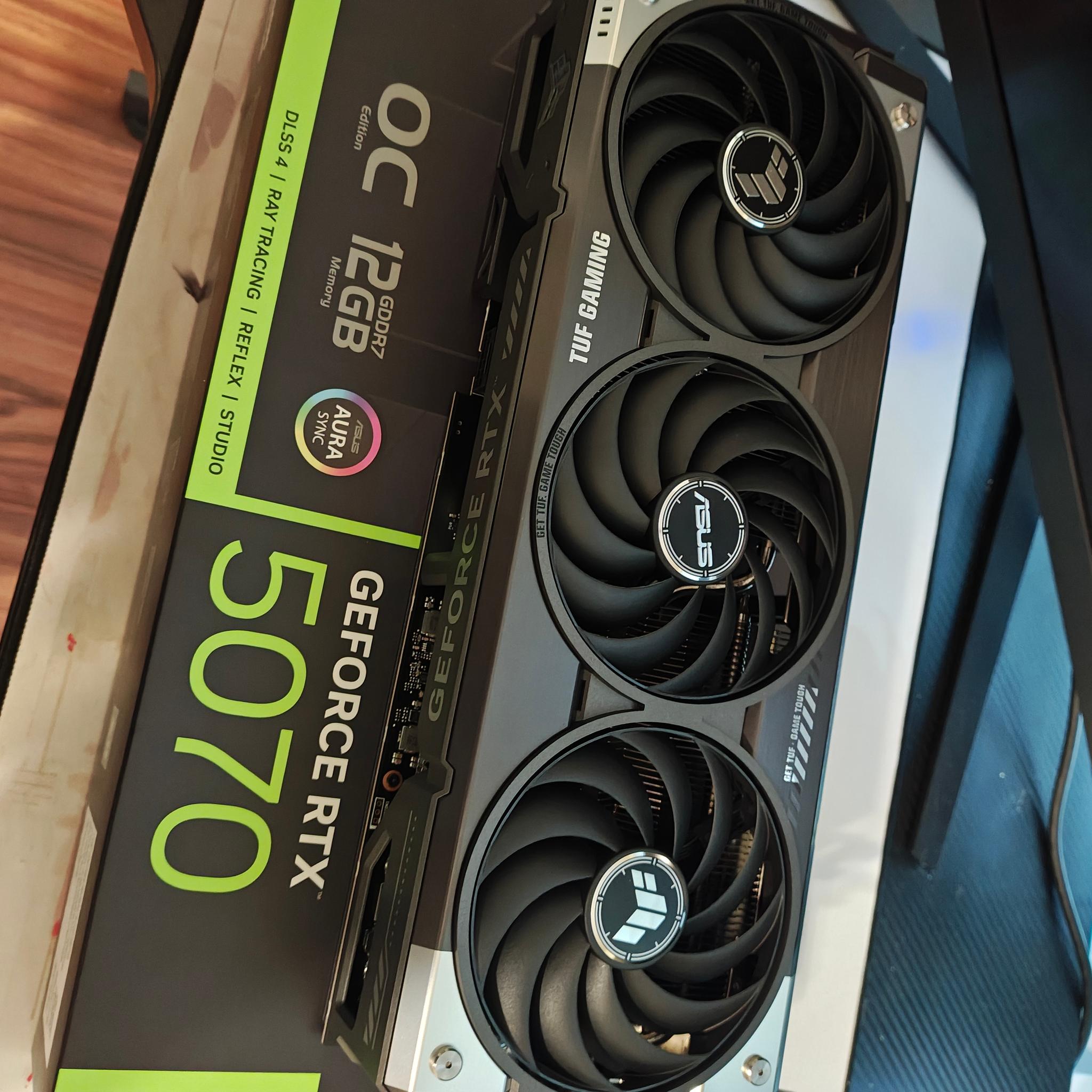 ASUS TUF Gaming GeForce RTX 5070 OC Edition