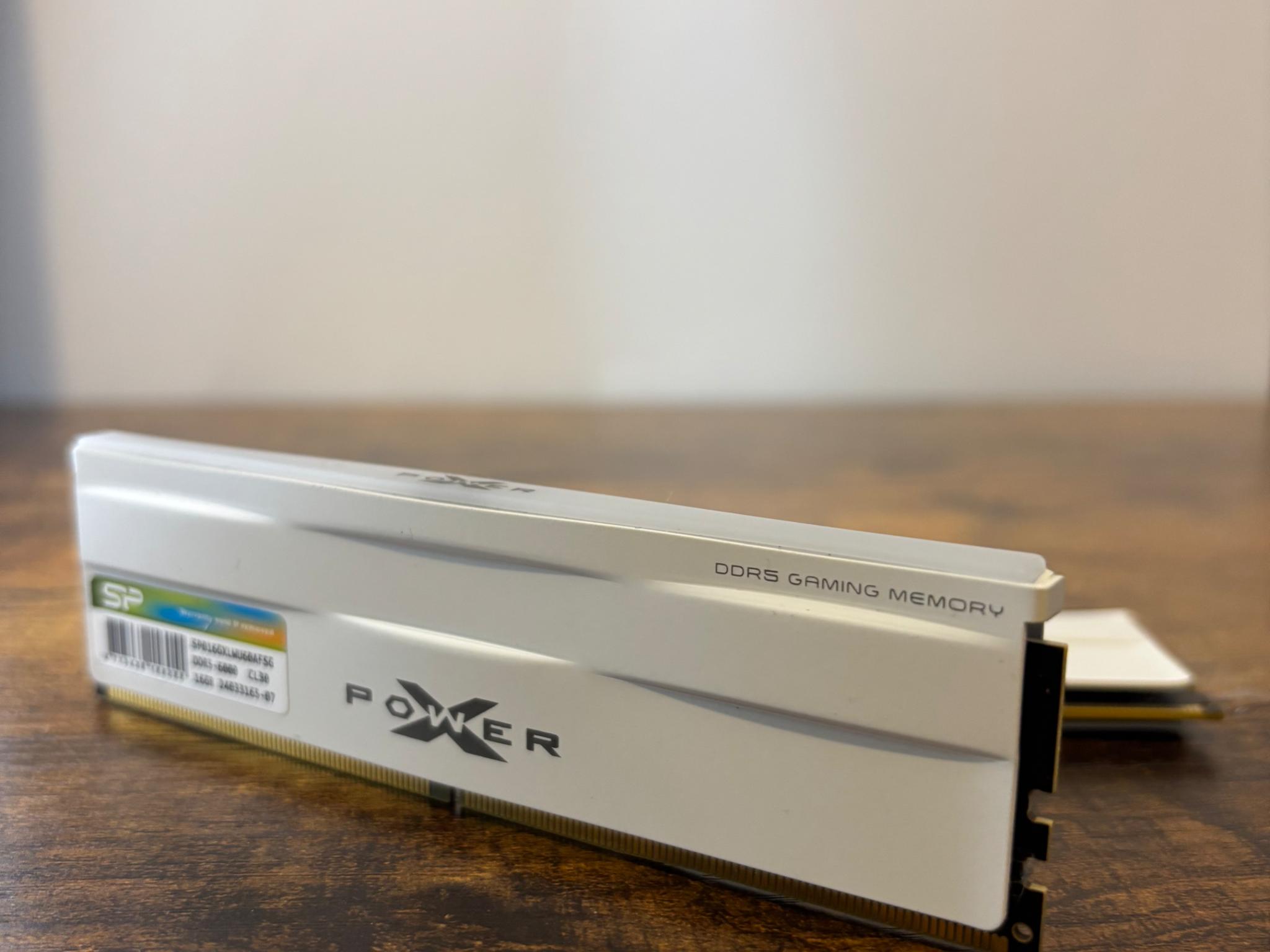 DDR5 RAM