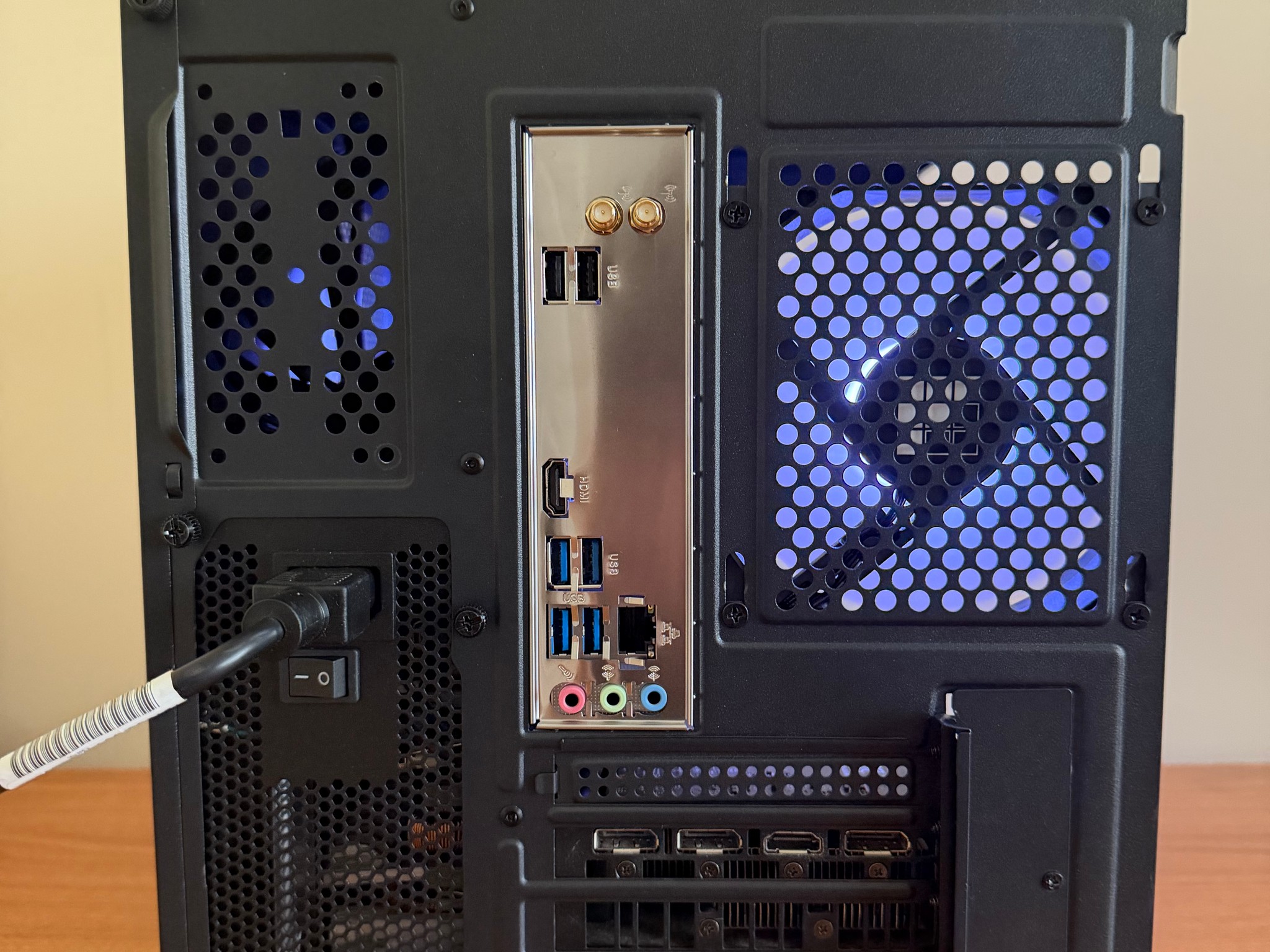 Black Gaming PC RTX 2070 Super | Ryzen 5 | RGB | Ready to Play