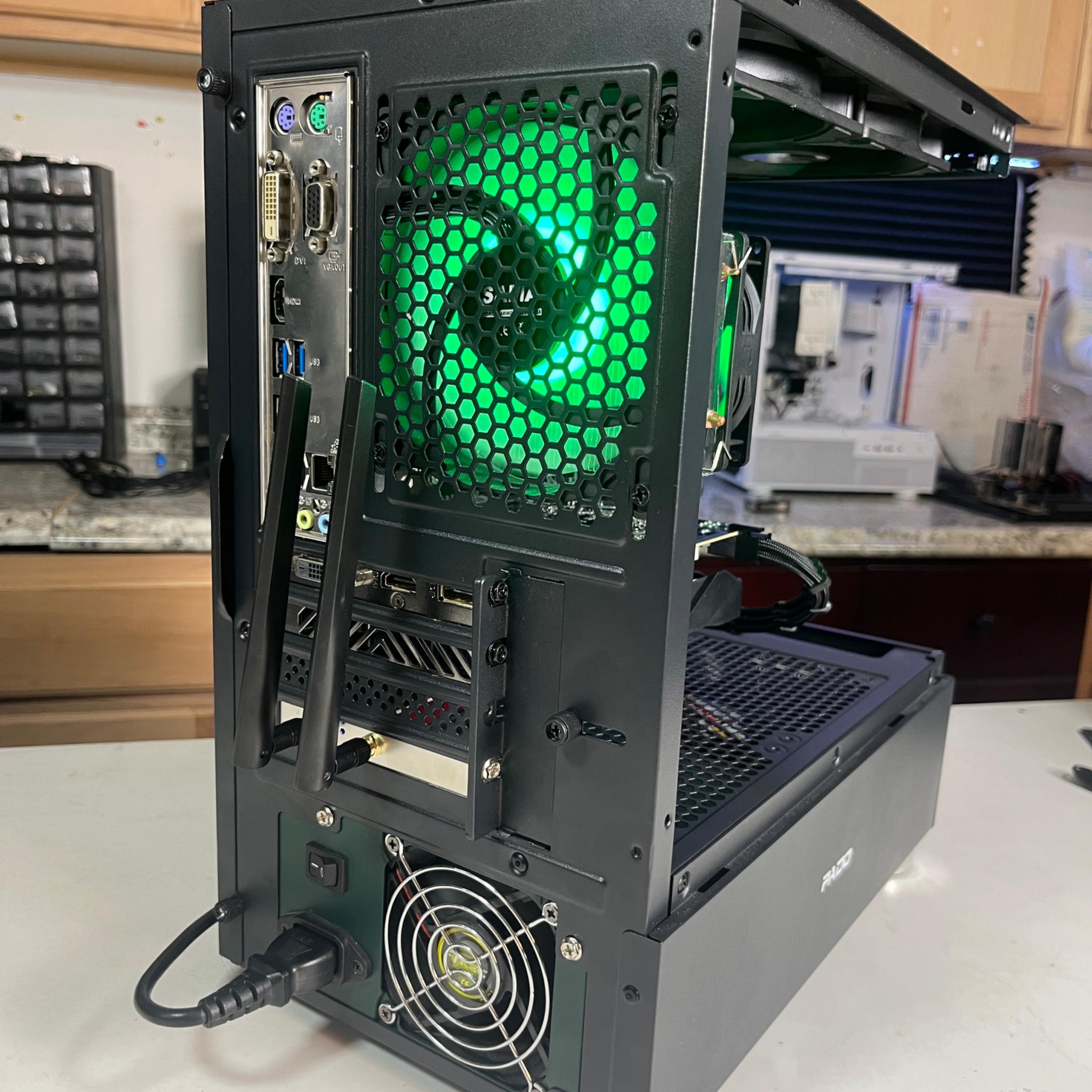 🟢⚫️ | Budget RGB Gaming PC | i7-4770* + GTX 1650 4GB | WiFi | 16GB