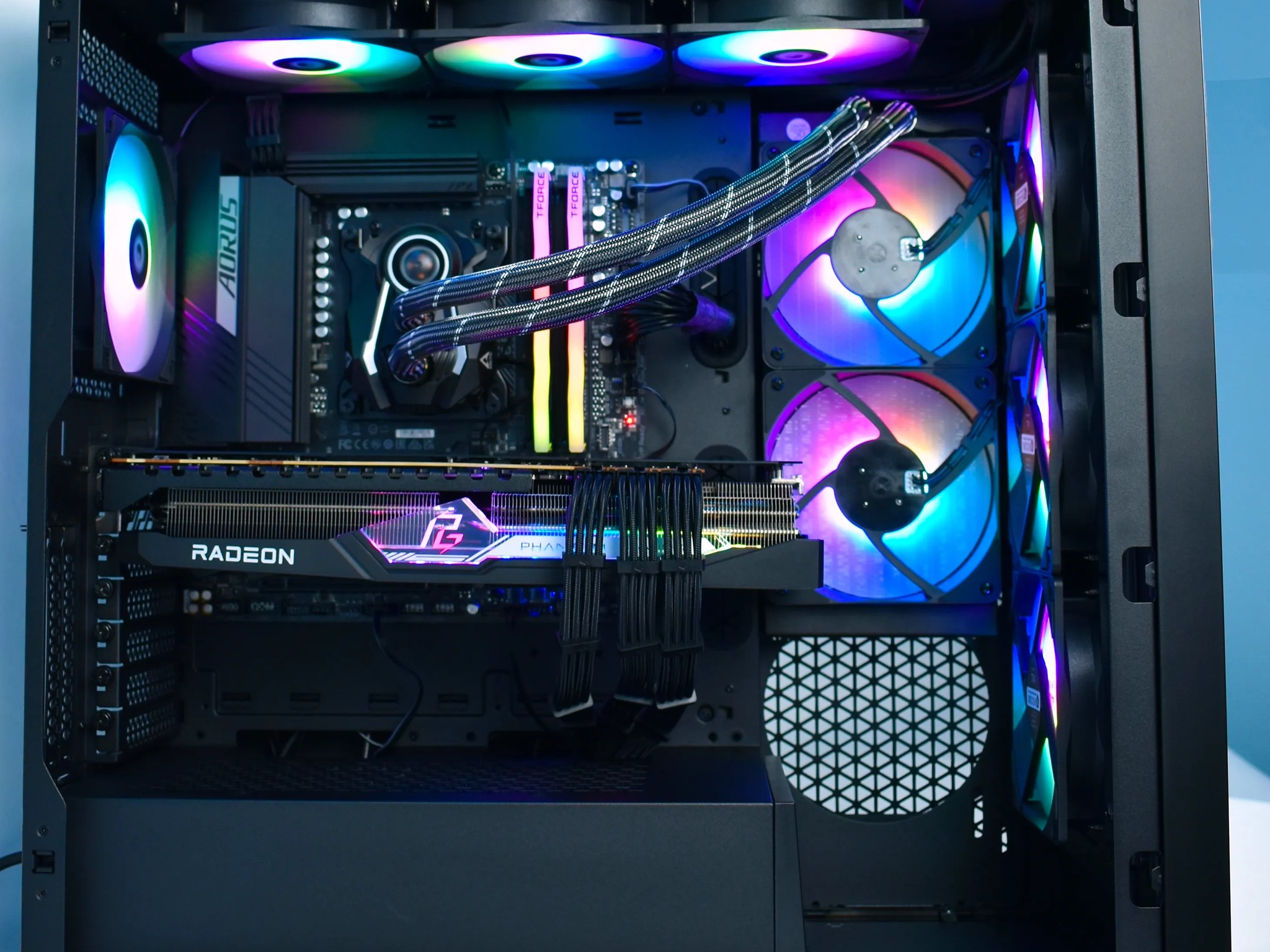 🔥RED-DAWN🔥 ULTIMATE Custom 4K Gaming PC | AMD 7900XTX, Ryzen 7800X3D, 32GB DDR5, WiFi, 2TB NVME |