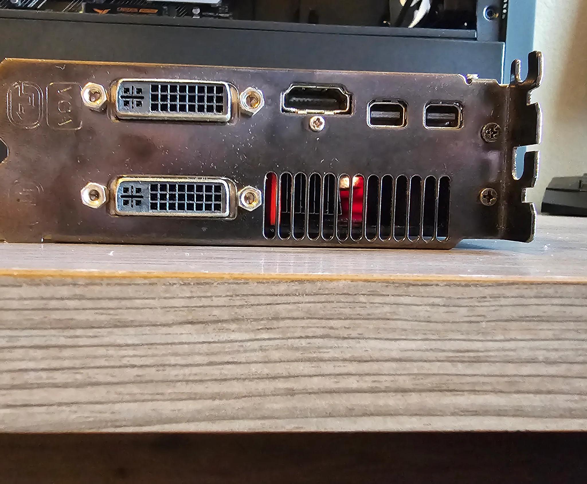 HD 6870 Radeon
