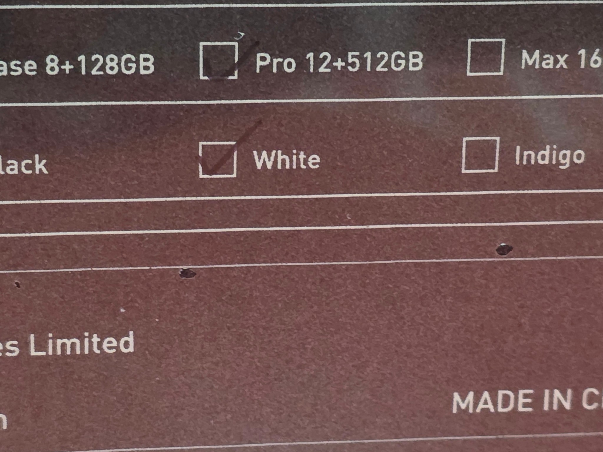 SEALED IN BOX - AYN Odin 2 Portal Pro 12GB/512GB 1080p White + Case / TPU Grip / Protection Screen