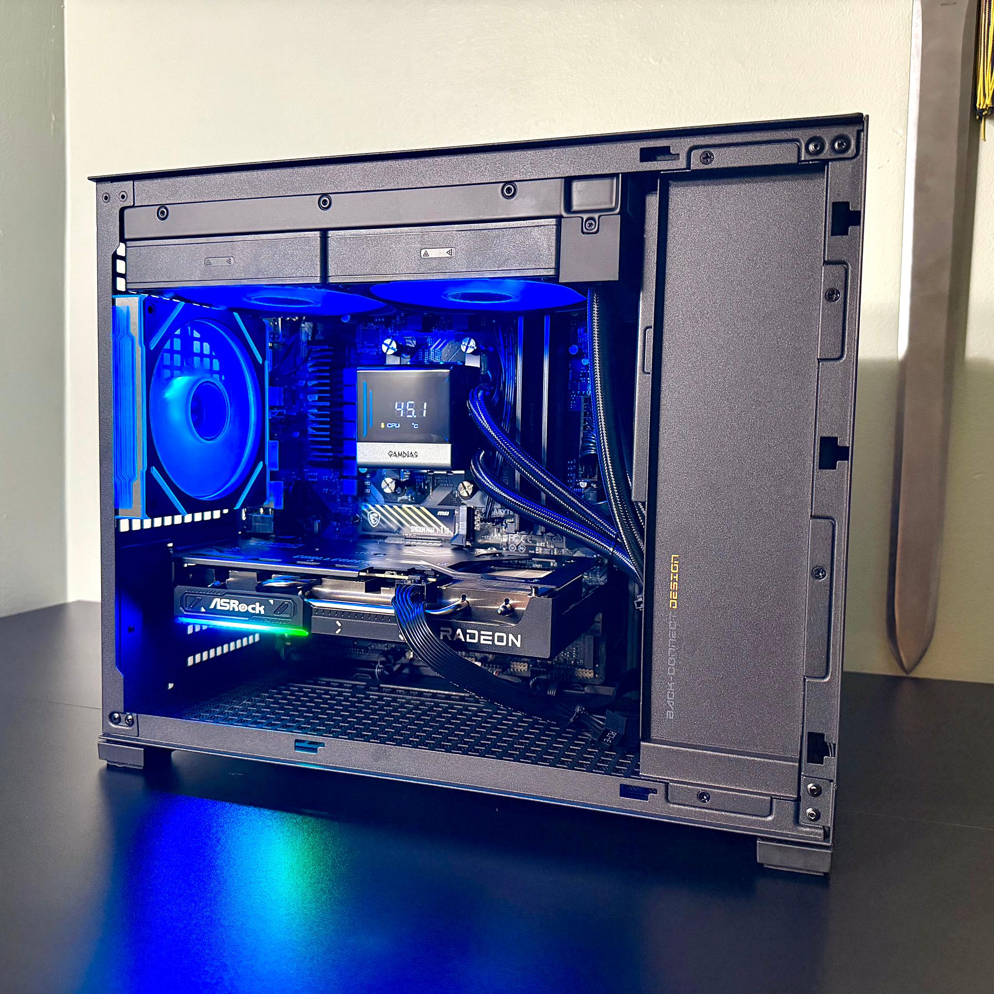 Ryzen 7700x | 9060xt 16GB | 32GB DDR5 | 1TB SSD With LCD Liquid Cooler Gaming PC