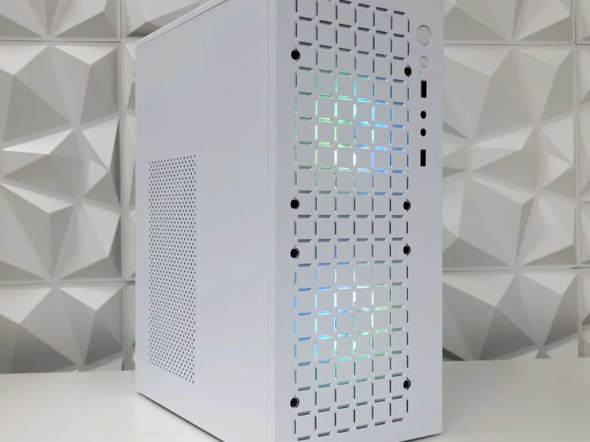 🏢The Optimite White Gaming PC🏢 GTX 1650 Super 4GB | i5-12400 | 16GB DDR4 | 512GB M.2 | Win 11 Home