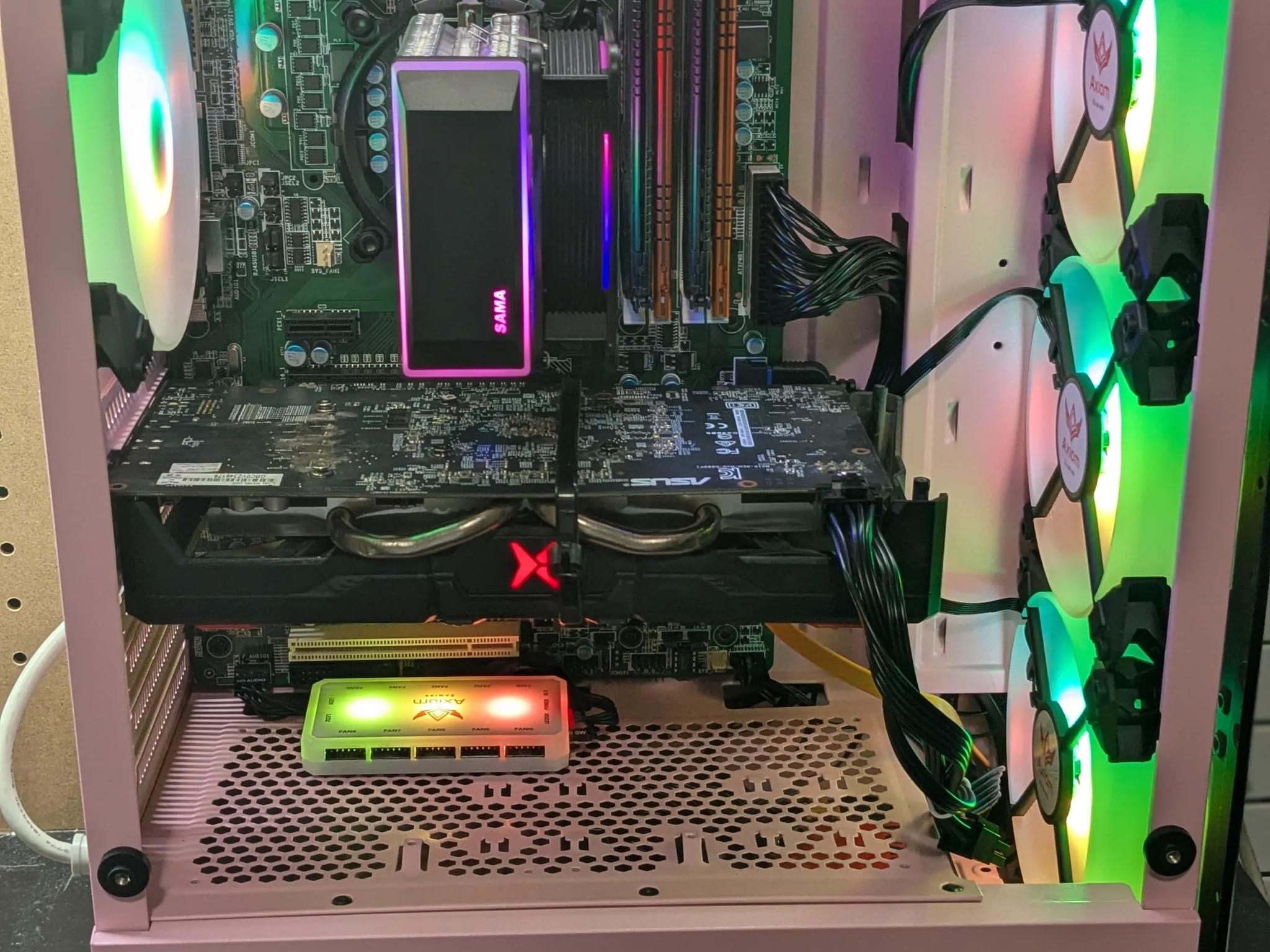 Fabulously Pink |  100 FPS Fortnite | i5-4590 , 16GB RAM, 500GB SSD, RX 470 8GB, RGB, Wifi, Win10