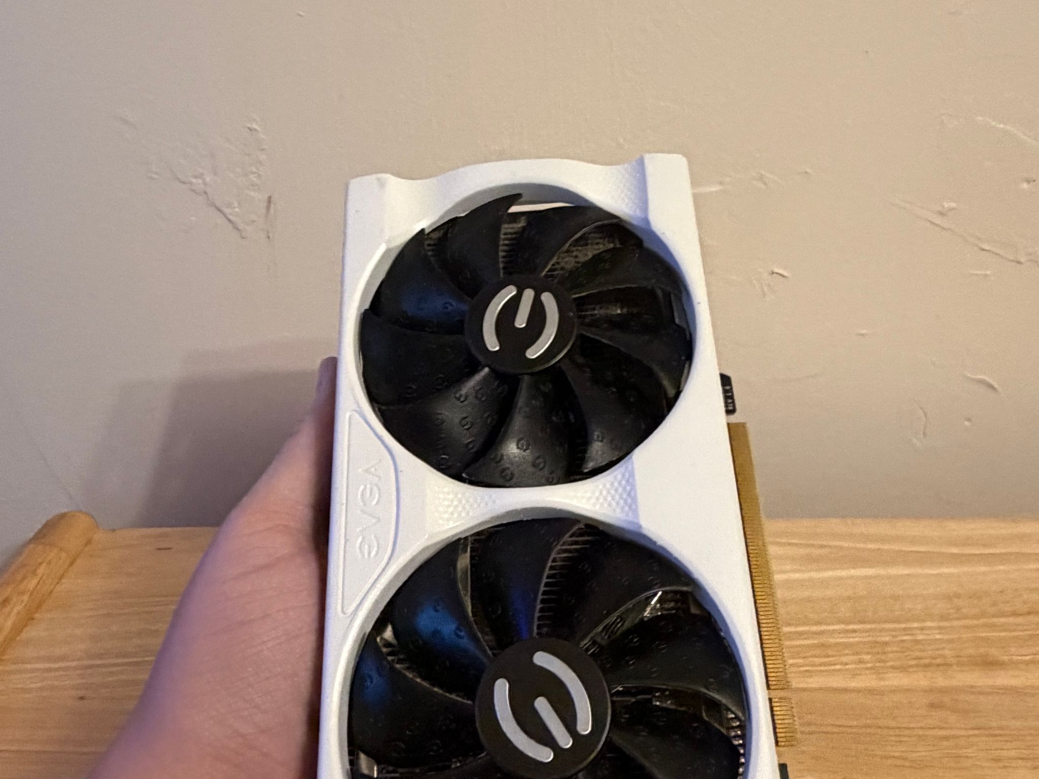 White EVGA GeForce RTX 3060 Ti XC GAMING 8GB — Excellent Condition \(High FPS 1080p/1440p\)