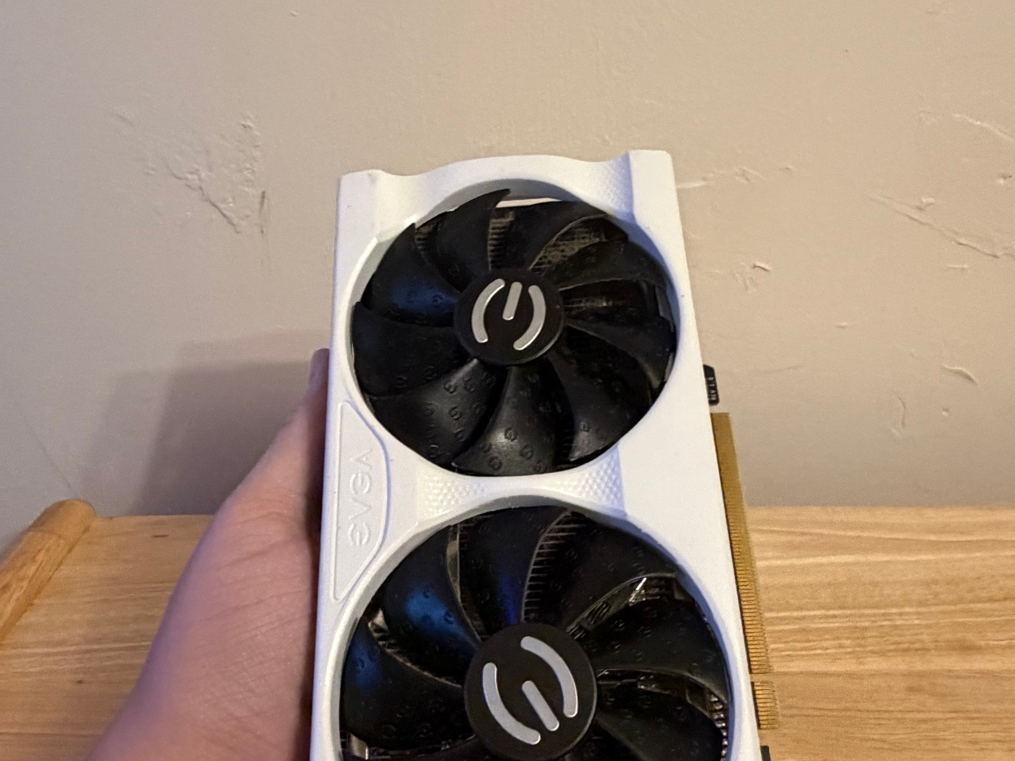 White EVGA GeForce RTX 3060 Ti XC GAMING 8GB — Excellent Condition \(High FPS 1080p/1440p\)