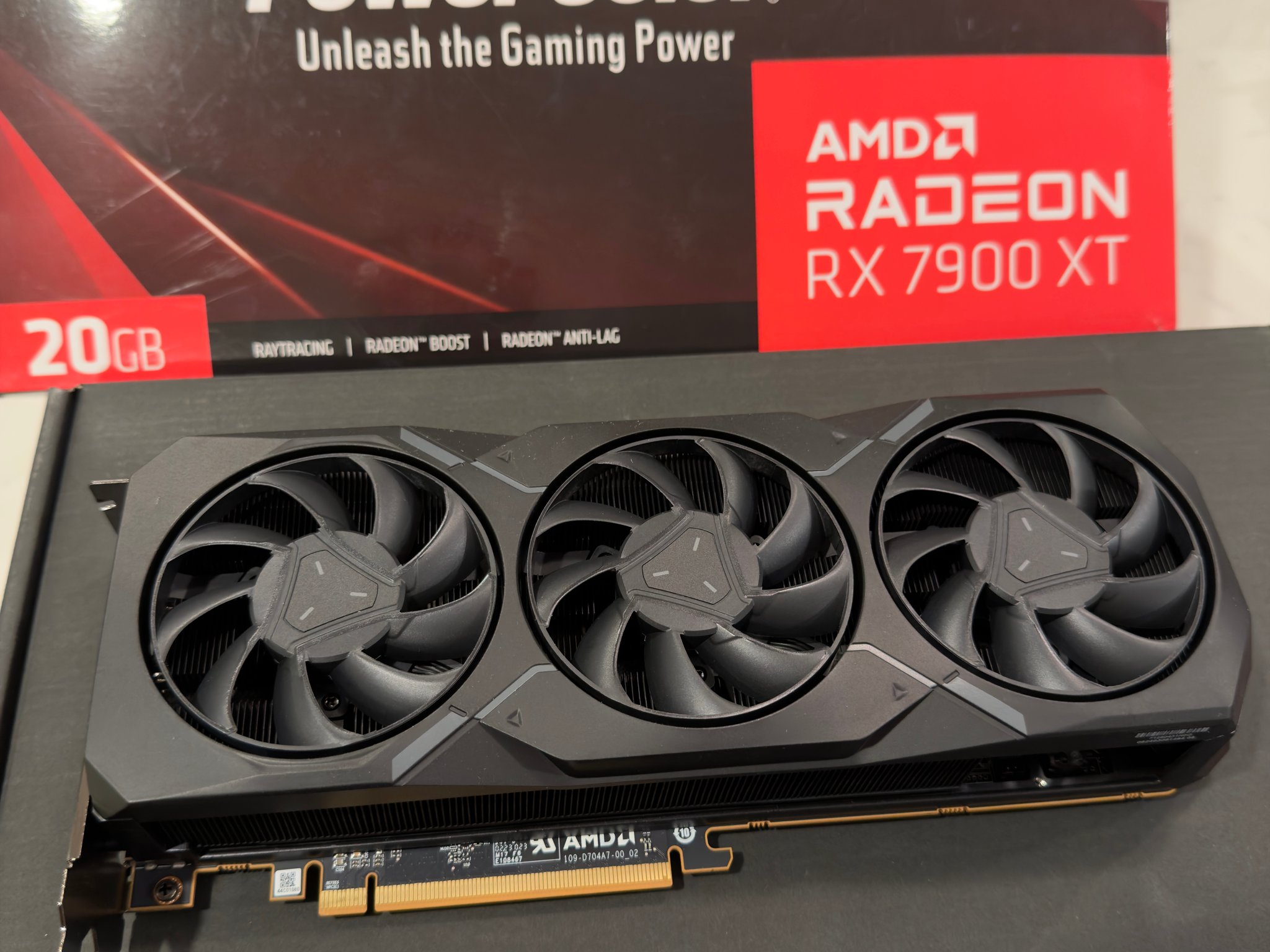 AMD Radeon 7900 XT