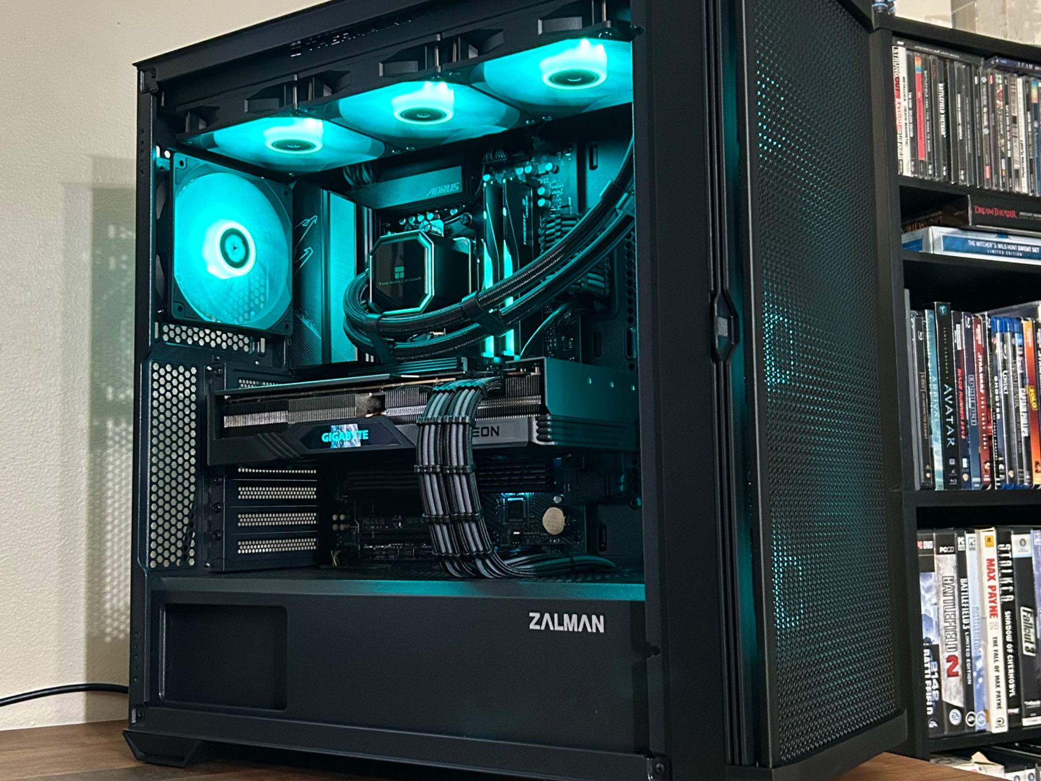 RX 7800XT 16GB | Ryzen 5 9600X | 1TB SSD | 32GB DDR5 6000MT/s | The Wingman RX