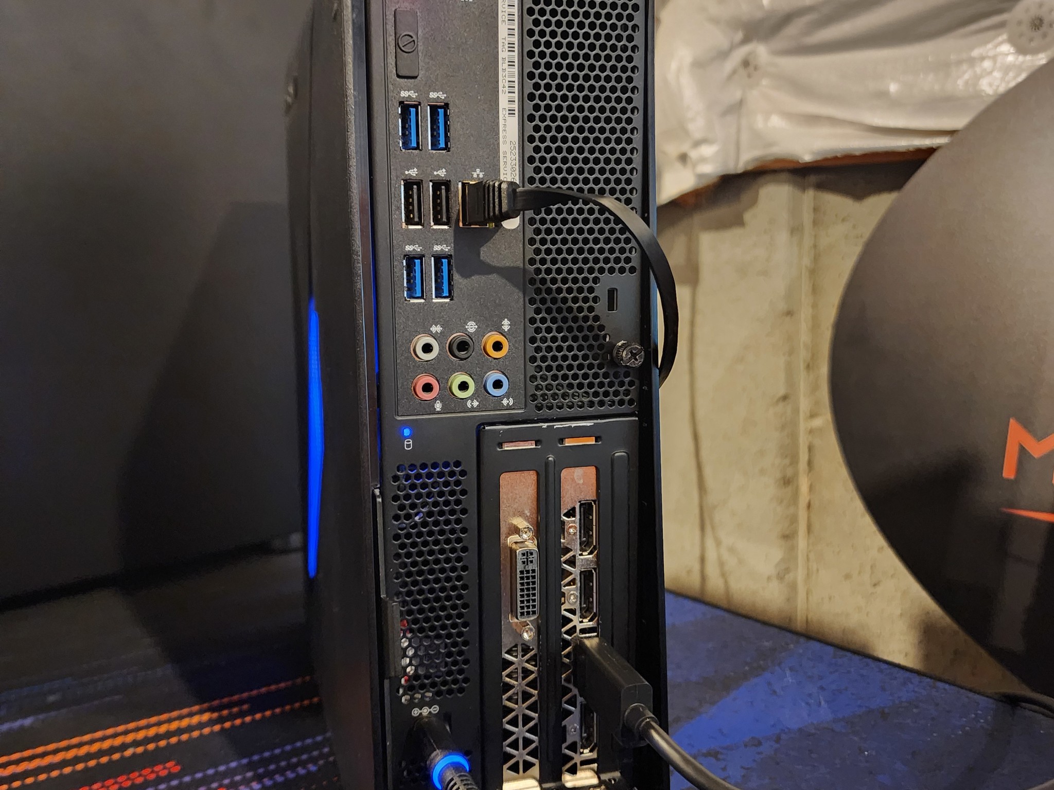 Nvidia GTX 970 / Intel Core i7-4790 / 8GB DDR3 RAM / 240GB SSD - Alienware X51 R2