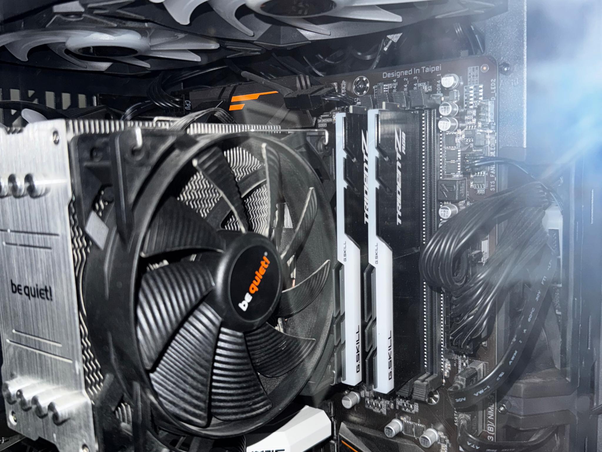 Ryzen 5 5600X 3060Ti Used Gaming PC, Everything works and is in perfect shape
