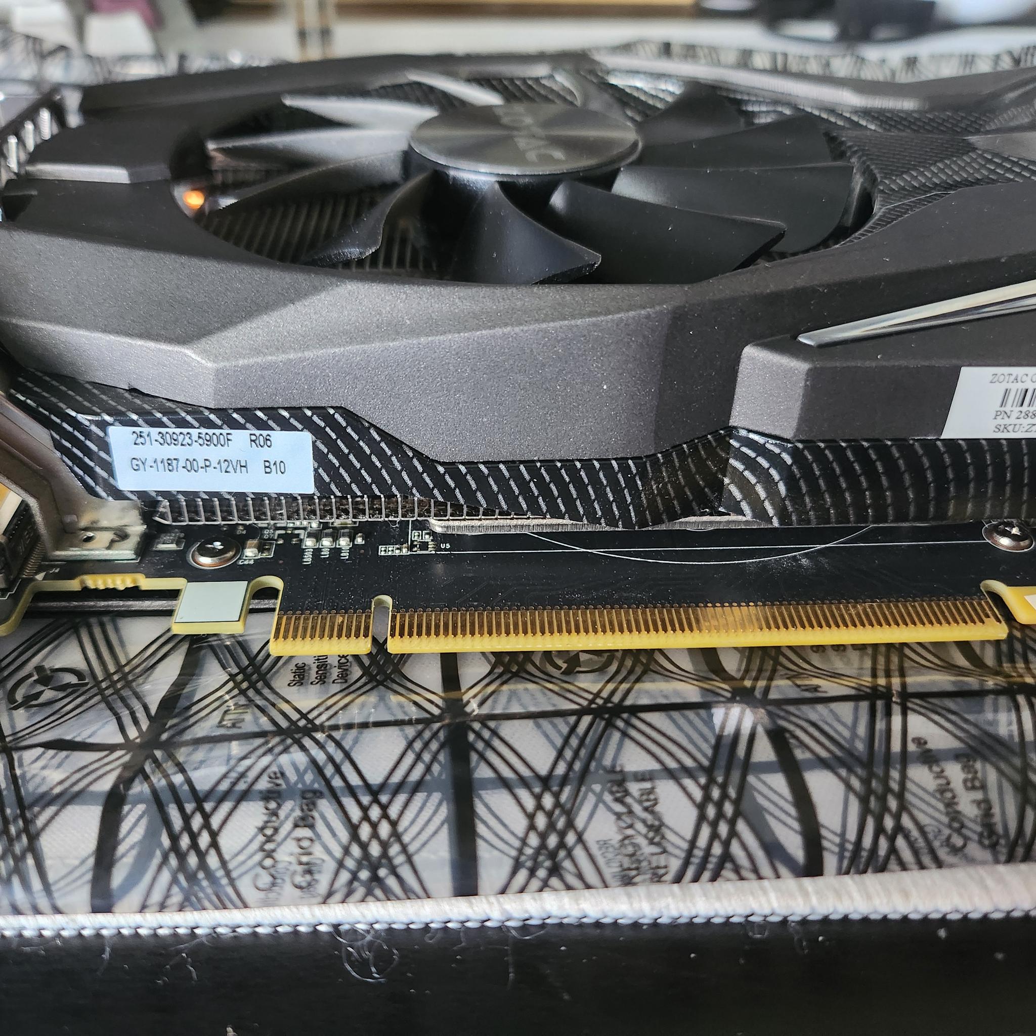Zotac AMP GeForce GTX 1080