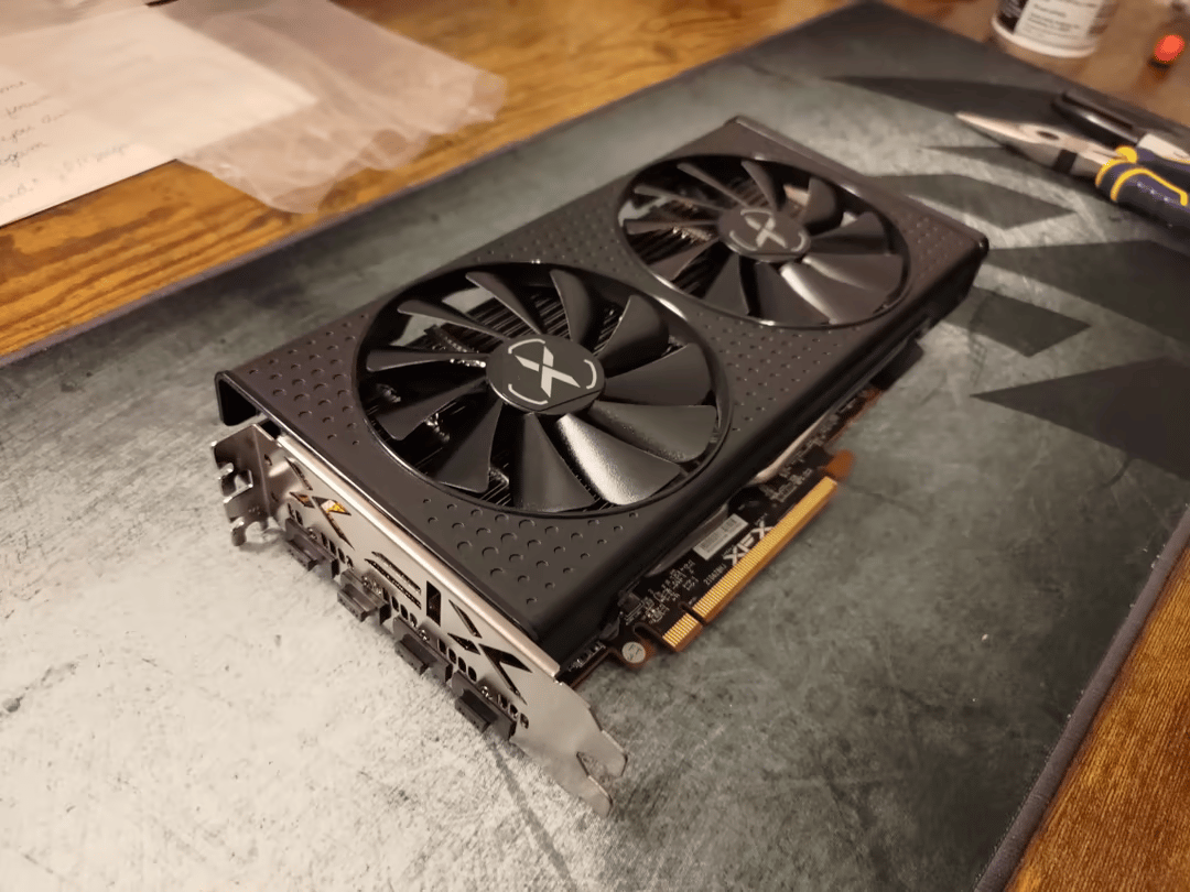 Open Box XFX SWFT 210 Radeon RX 6600 (Non-XT)