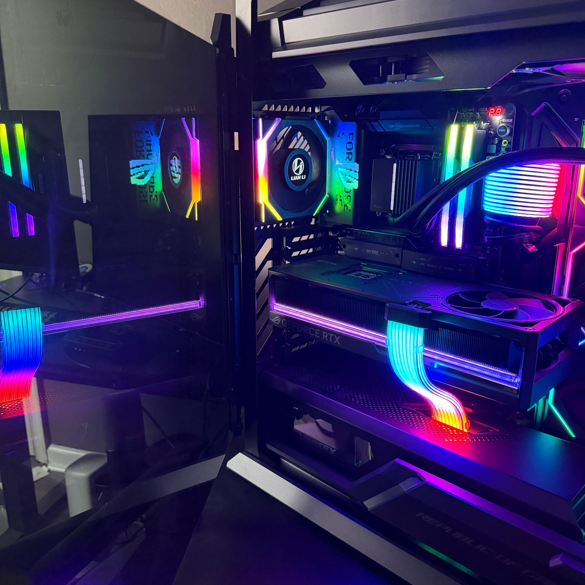 Asus Astral RTX 5090 OC 32GB + AMD Ryzen 9 9950X3D