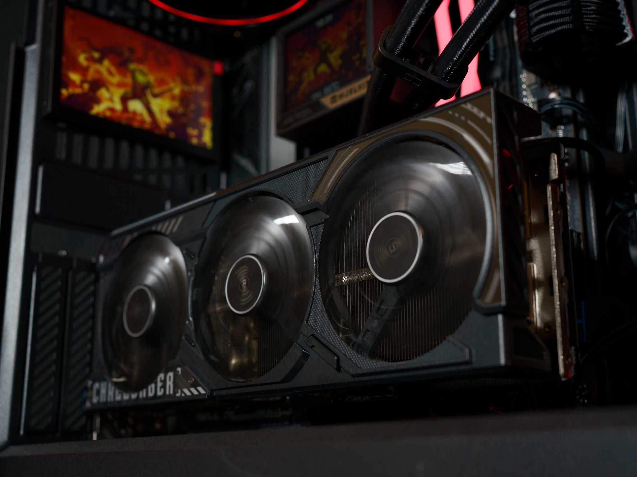 RX 9070 16GB | RYZEN 7 7800X3D | 32GB DDR5 RAM | 2TB NVME SSD