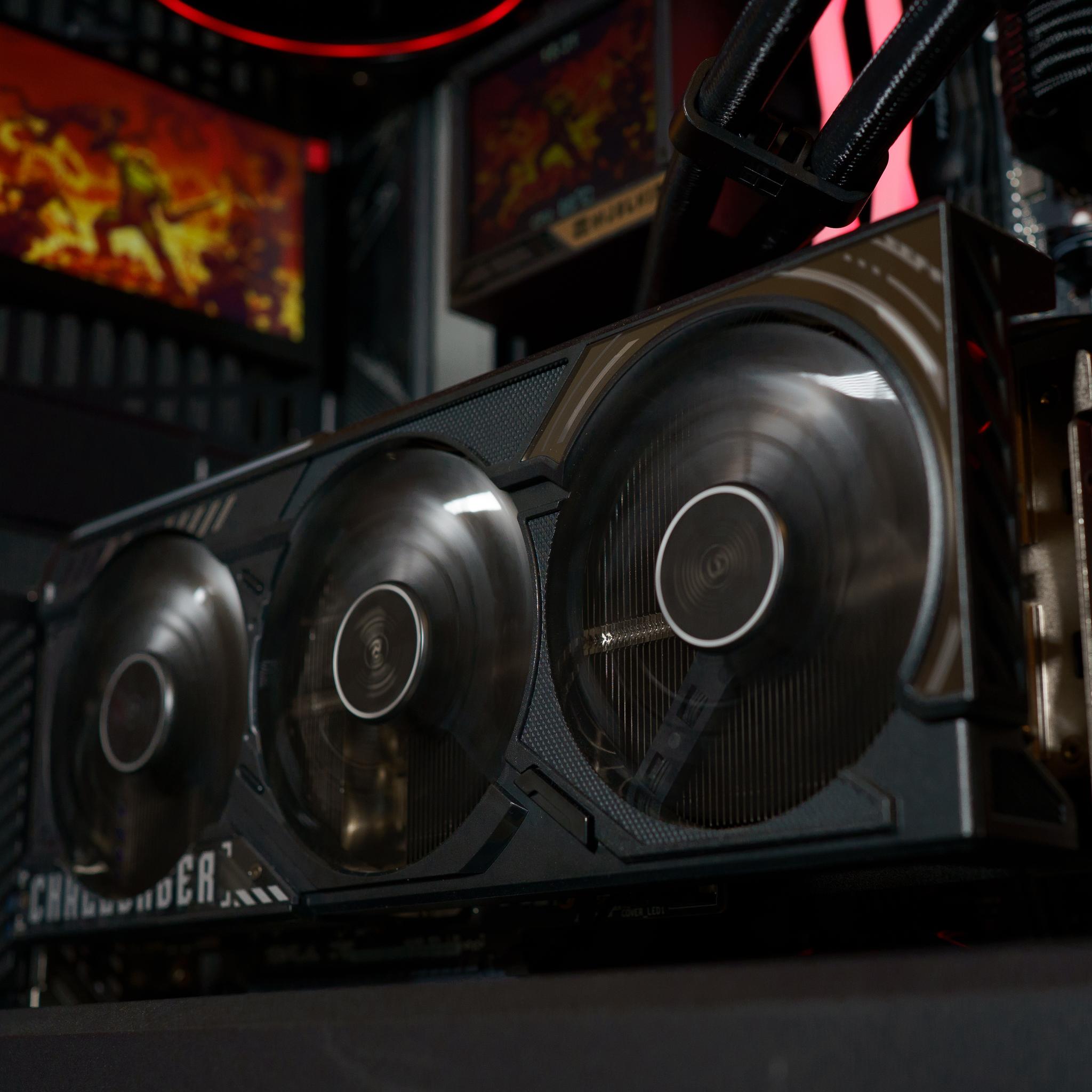 RX 9070 16GB | RYZEN 7 7800X3D | 32GB DDR5 RAM | 2TB NVME SSD