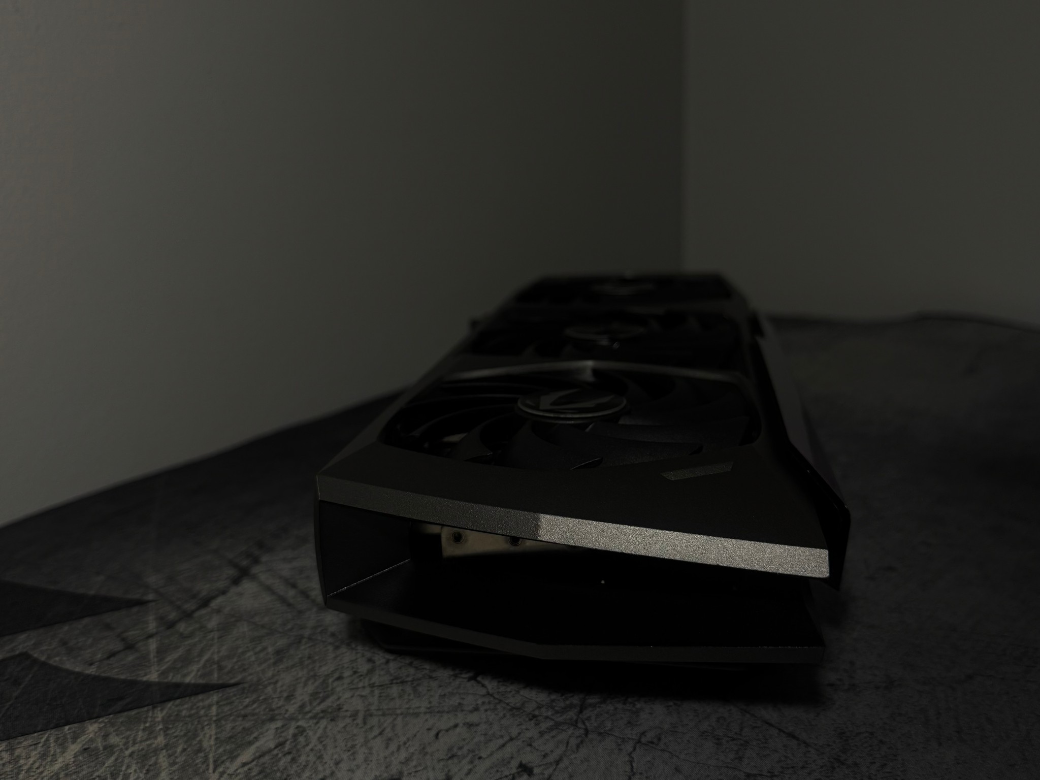 ZOTAC AMP Extreme Holo GeForce RTX 3090 Ti